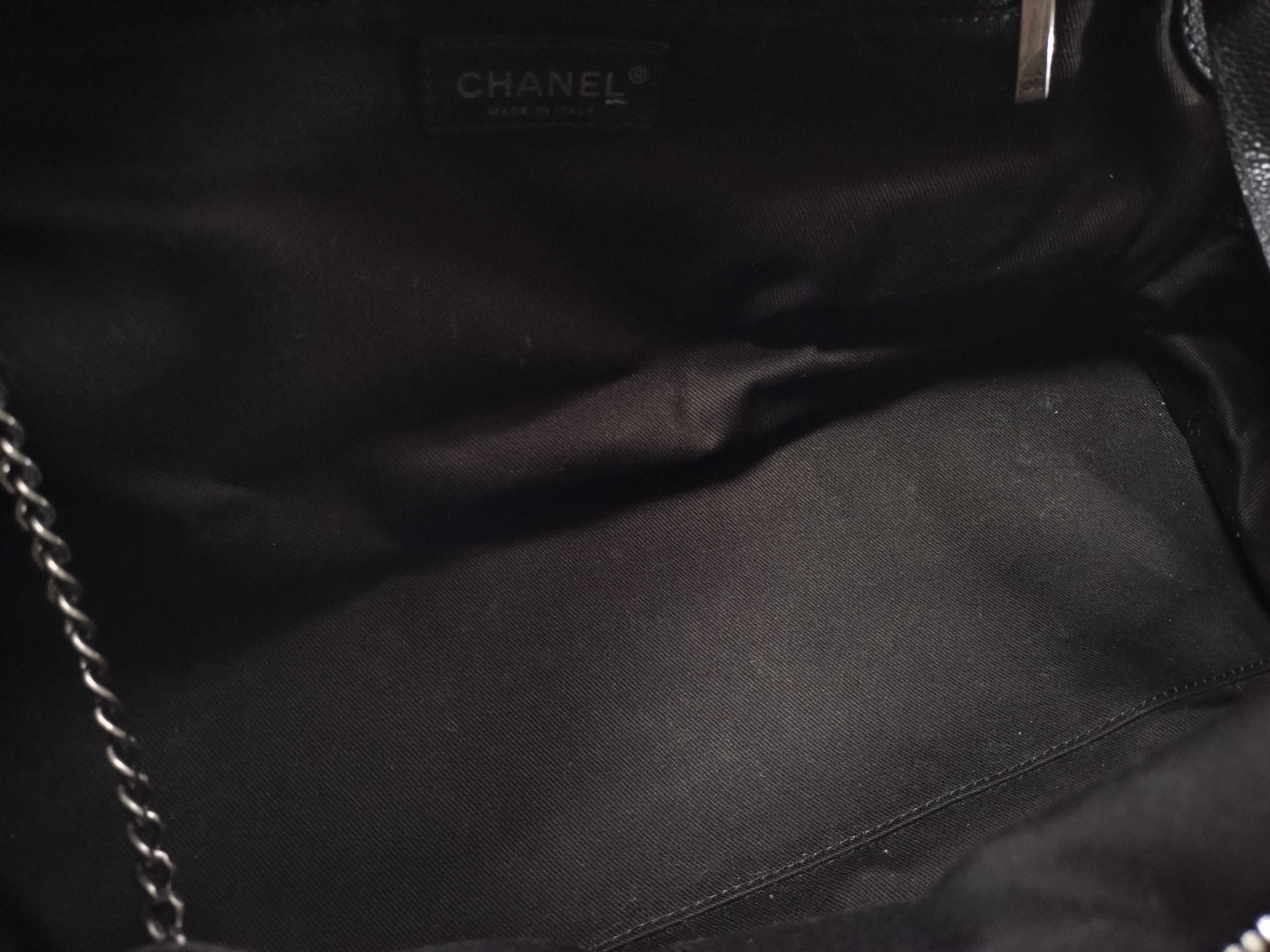 Caviar Skin 2.55 Caviar Velour Handbag — view 10