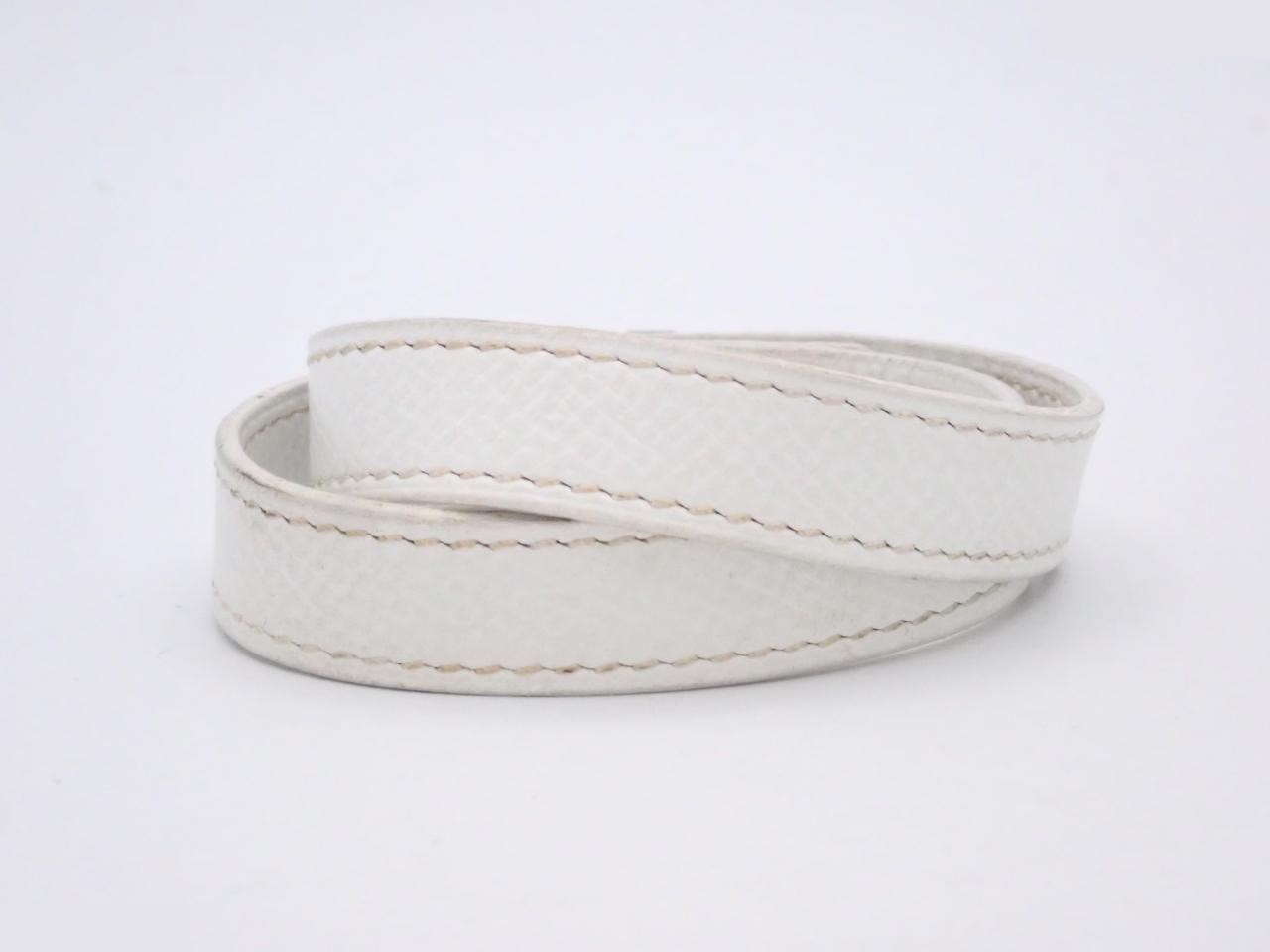 Leather bracelet, double tour design, wrist circumference approximately 16cm — view 2