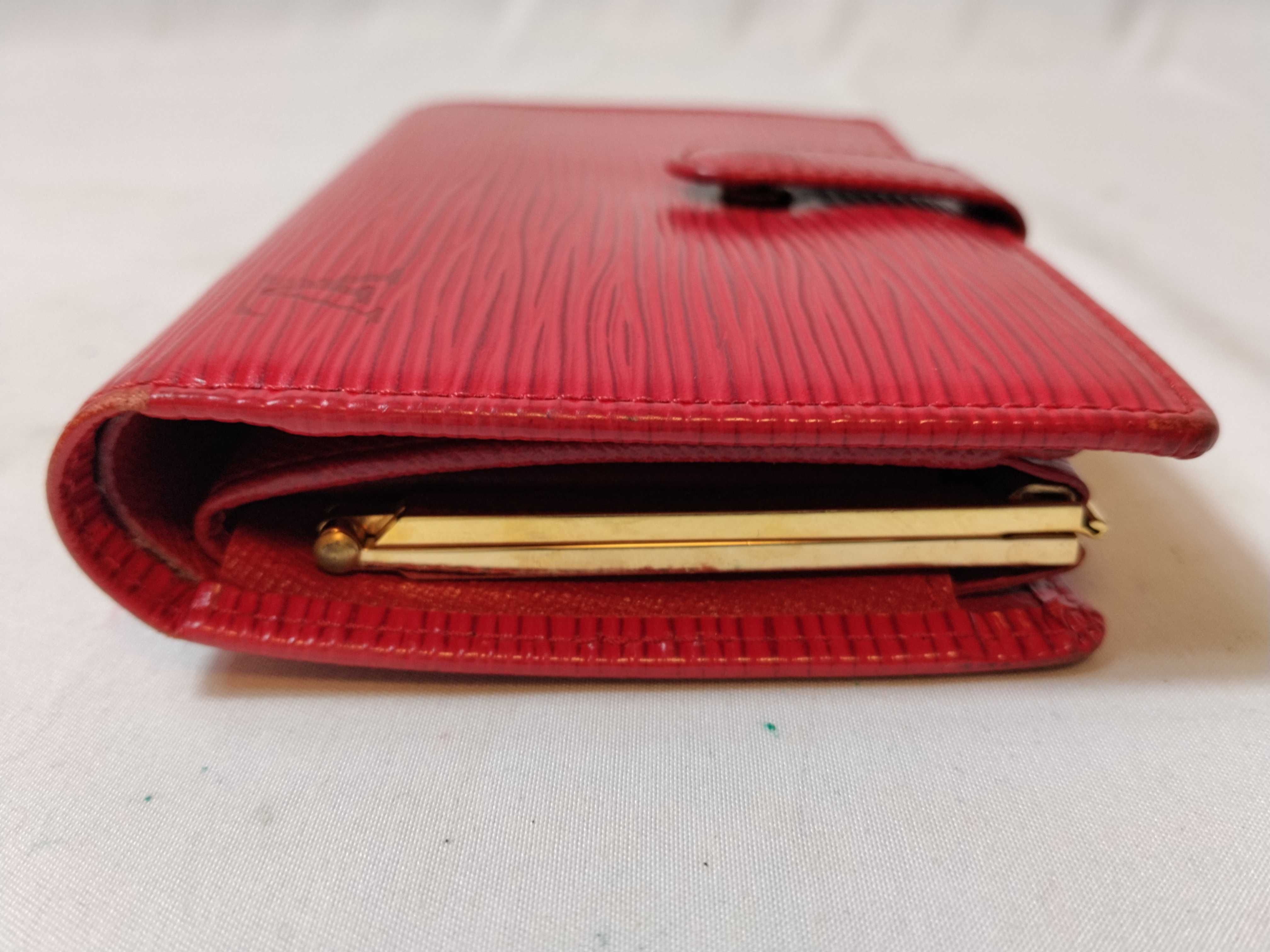 Epi Leather Clasp Wallet — view 5