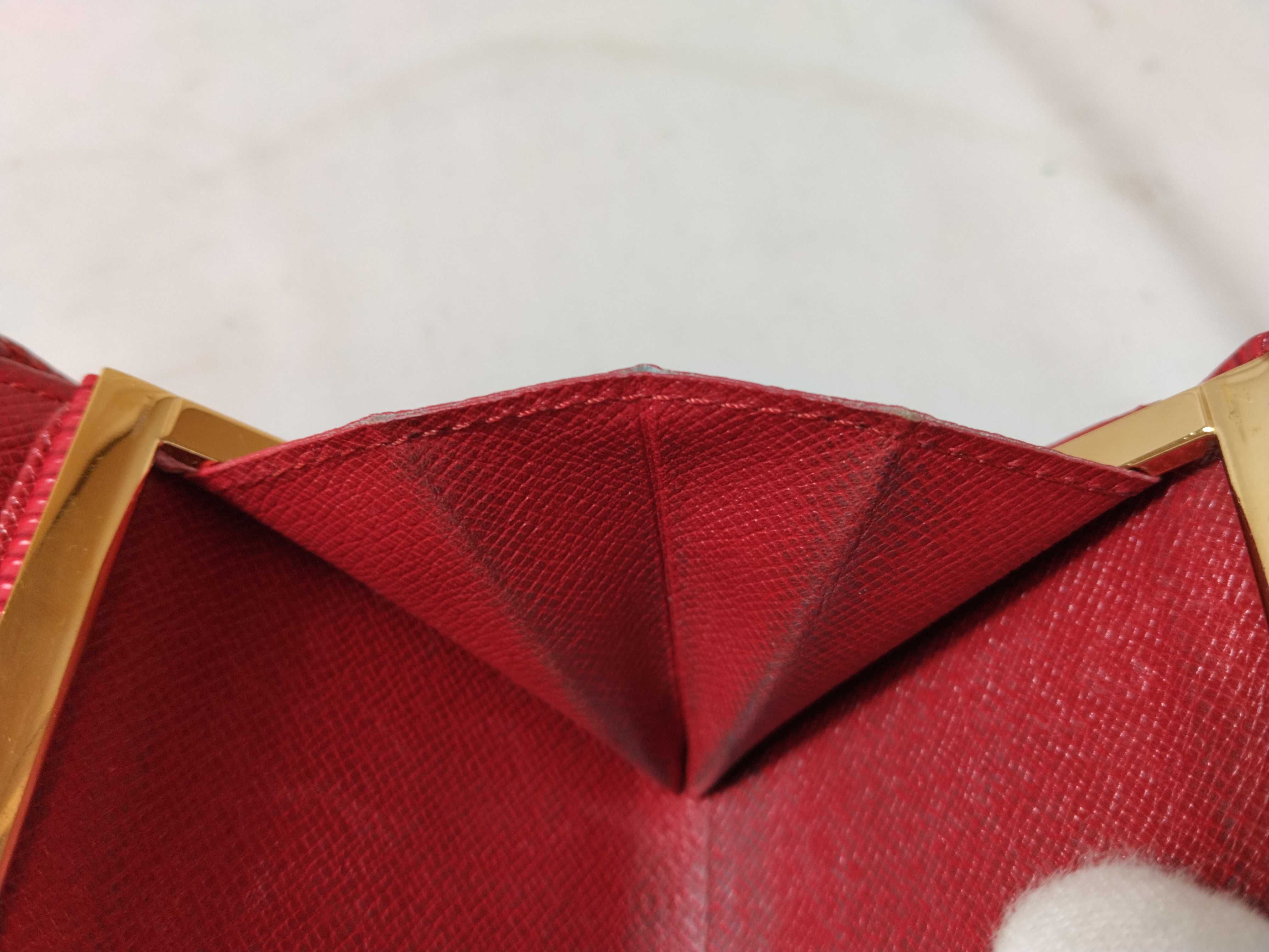 Epi Leather Clasp Wallet — view 10