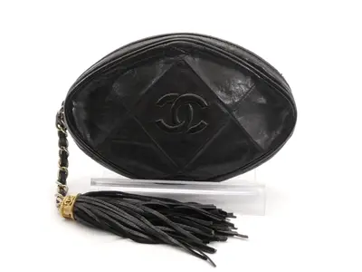 Matelassé Coco Mark Fringe Pouch
