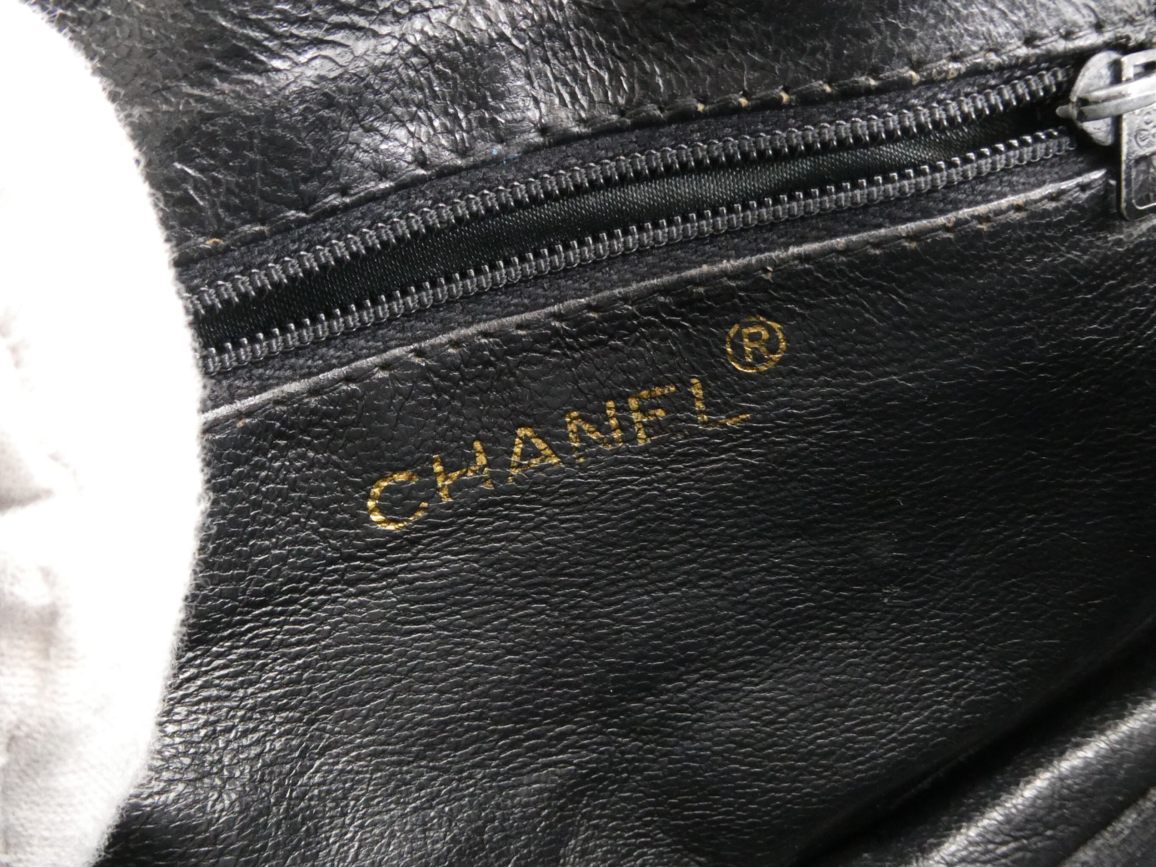 Matelassé Coco Mark Fringe Pouch — view 8