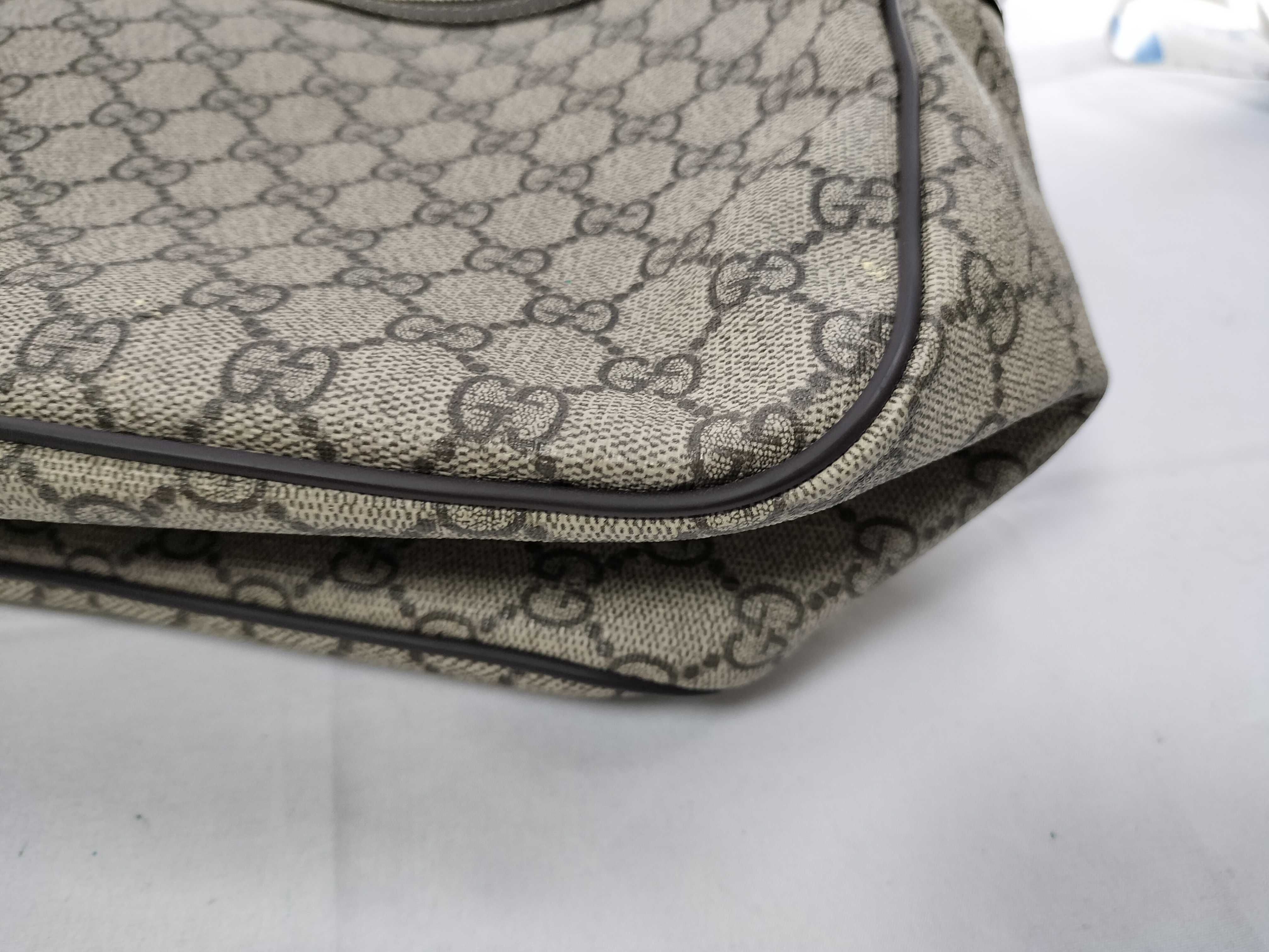 GG Supreme 211107 Shoulder Bag — view 7