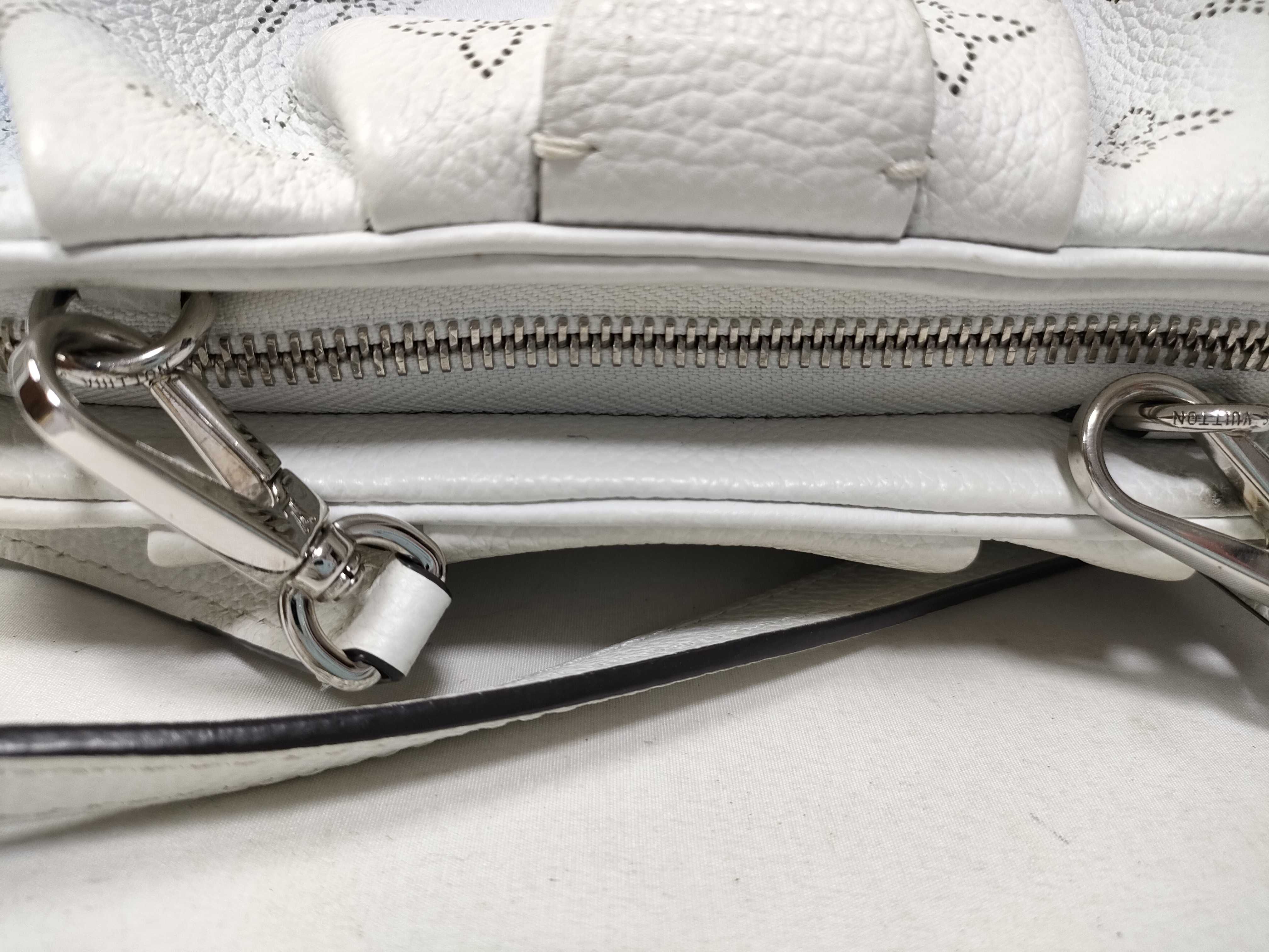 Scala Mini Shoulder Bag — view 9