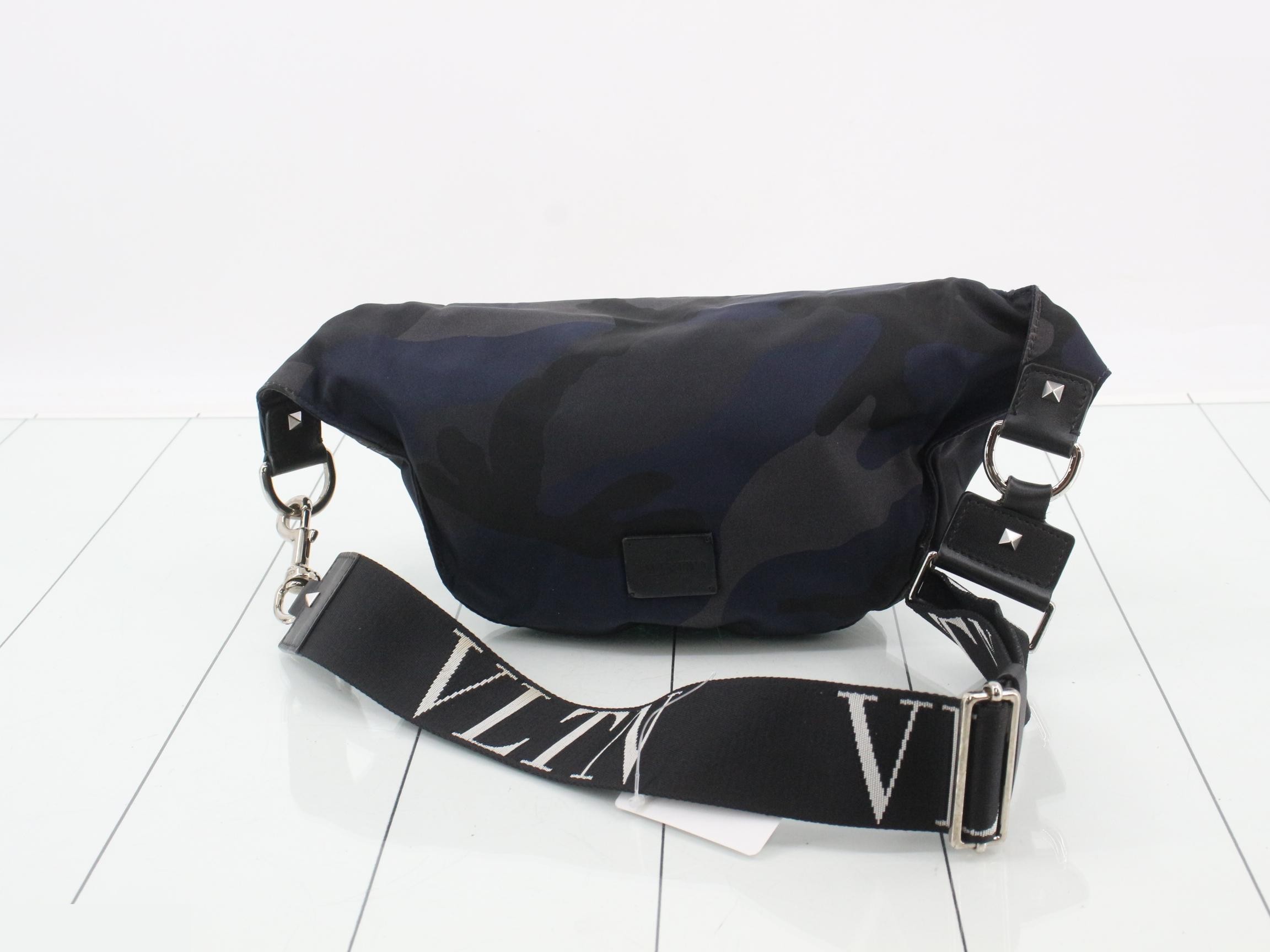 Body bag — view 2