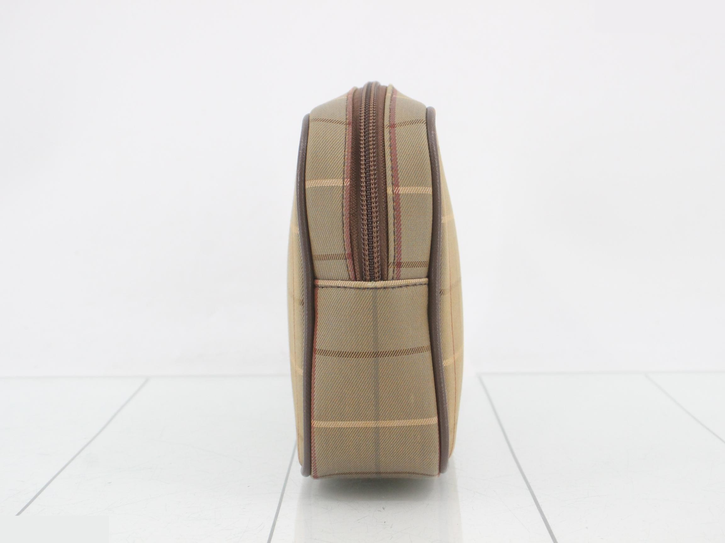 Burberrys Check Clutch Bag — view 3