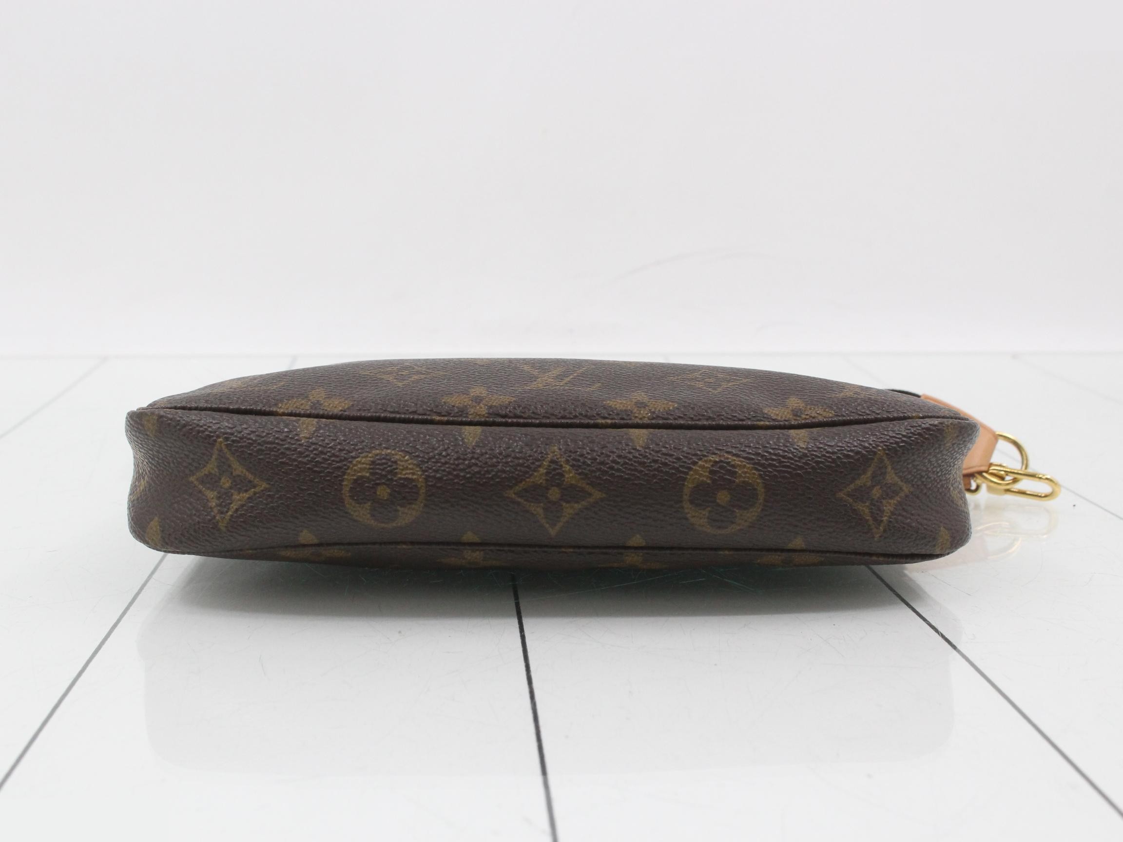 Pochette Accessoires (old model) — view 3