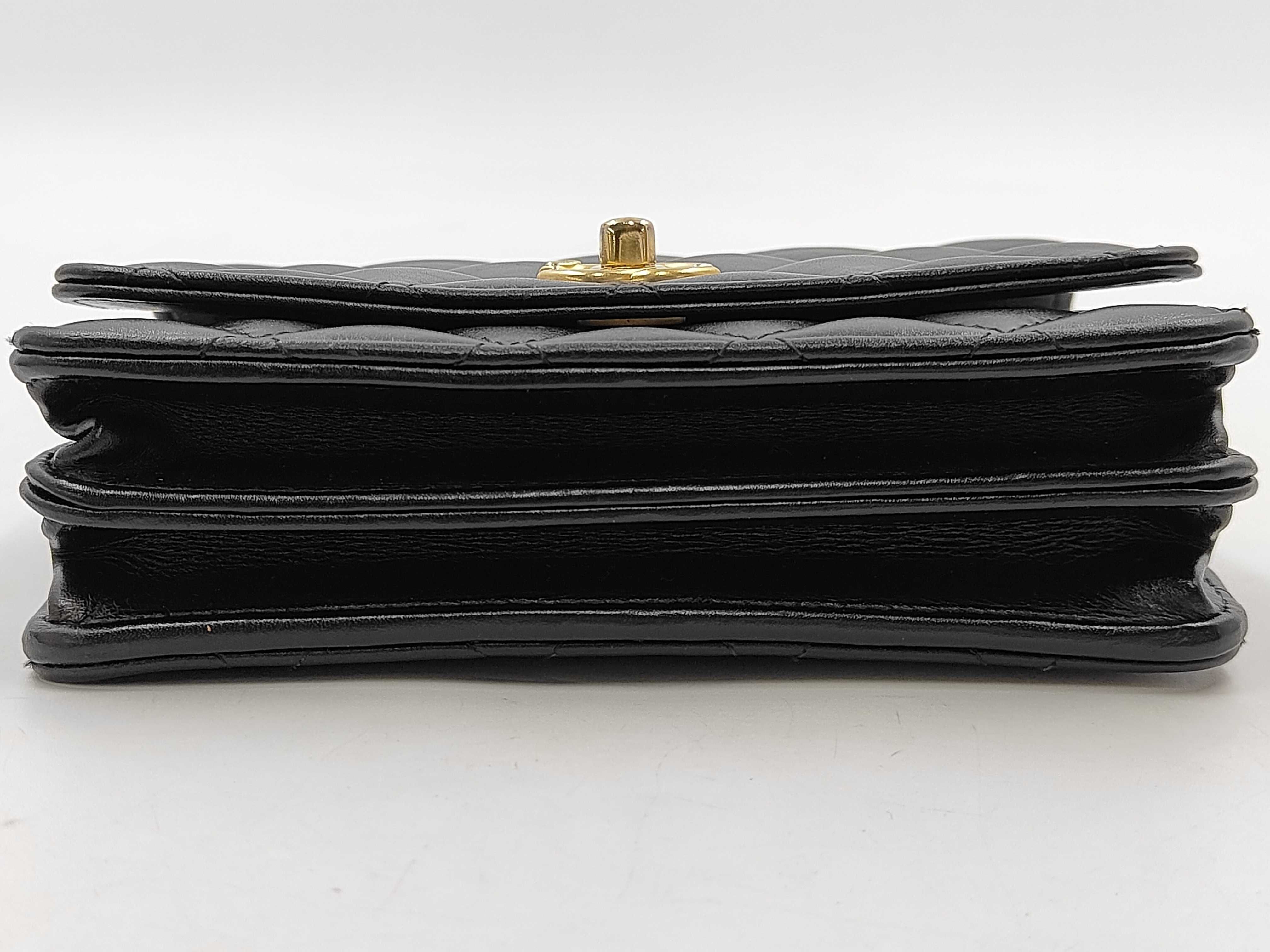 Matelassé Top Handle Flap Bag Handbag — view 3