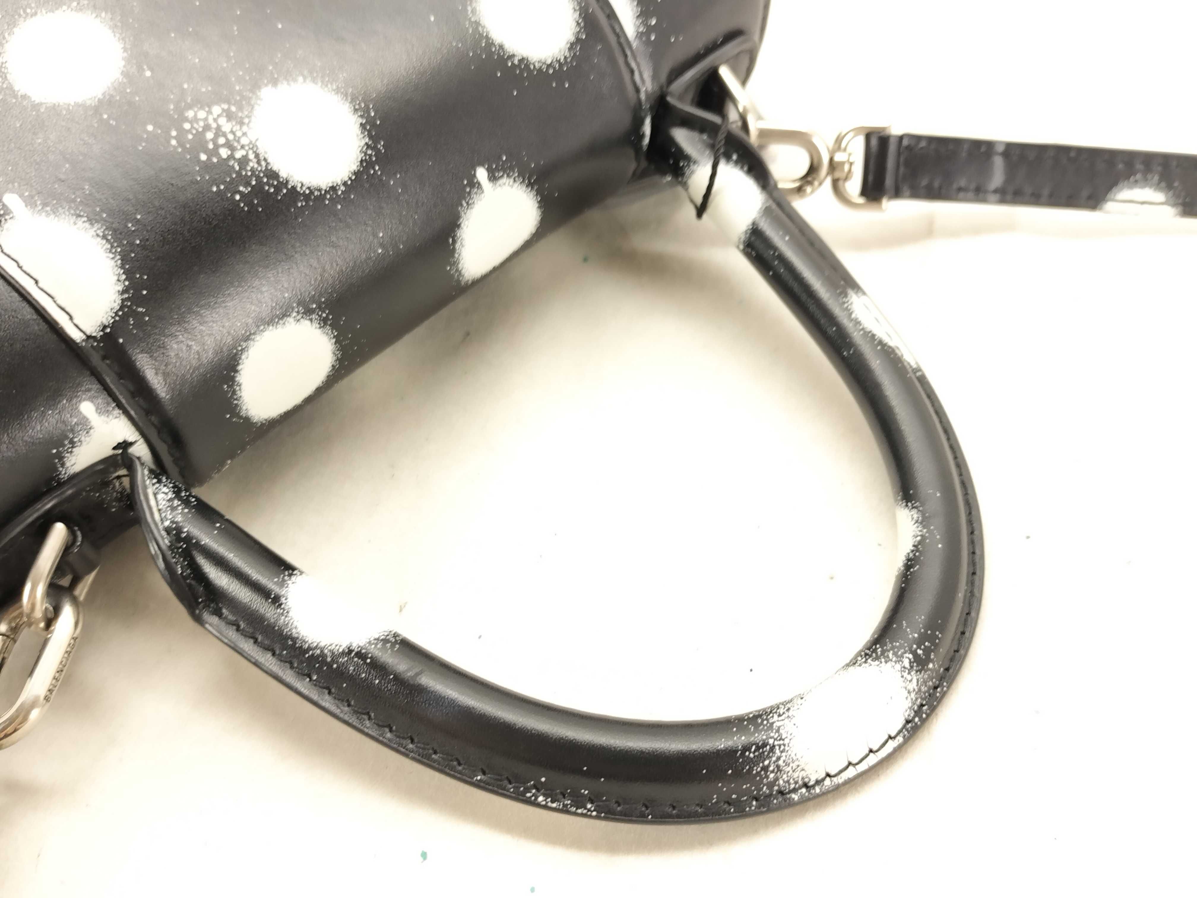 Hourglass Spray Dot 2-Way Handbag — view 3