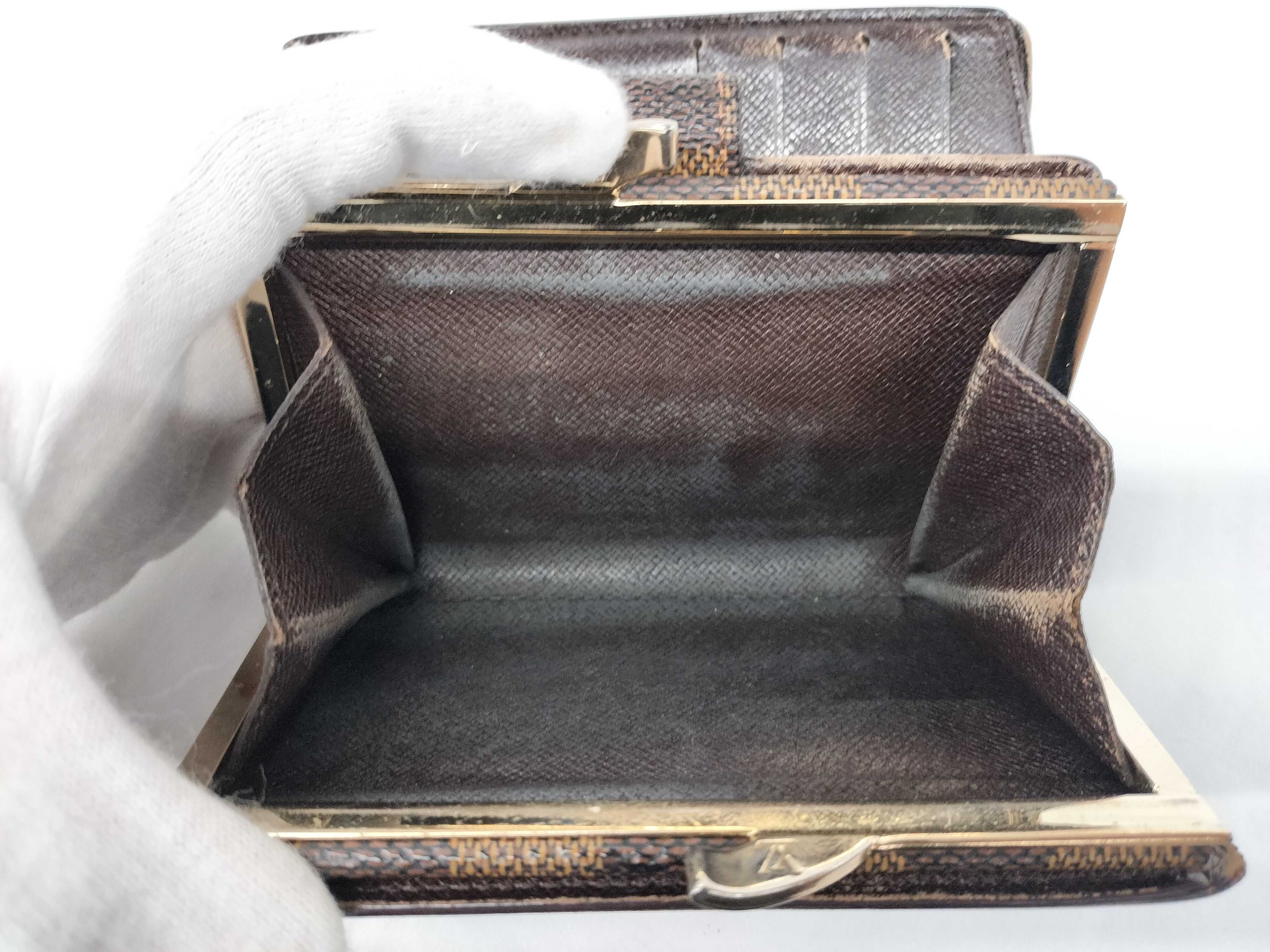 Damier Portemonnaie Viennois Wallet — view 13
