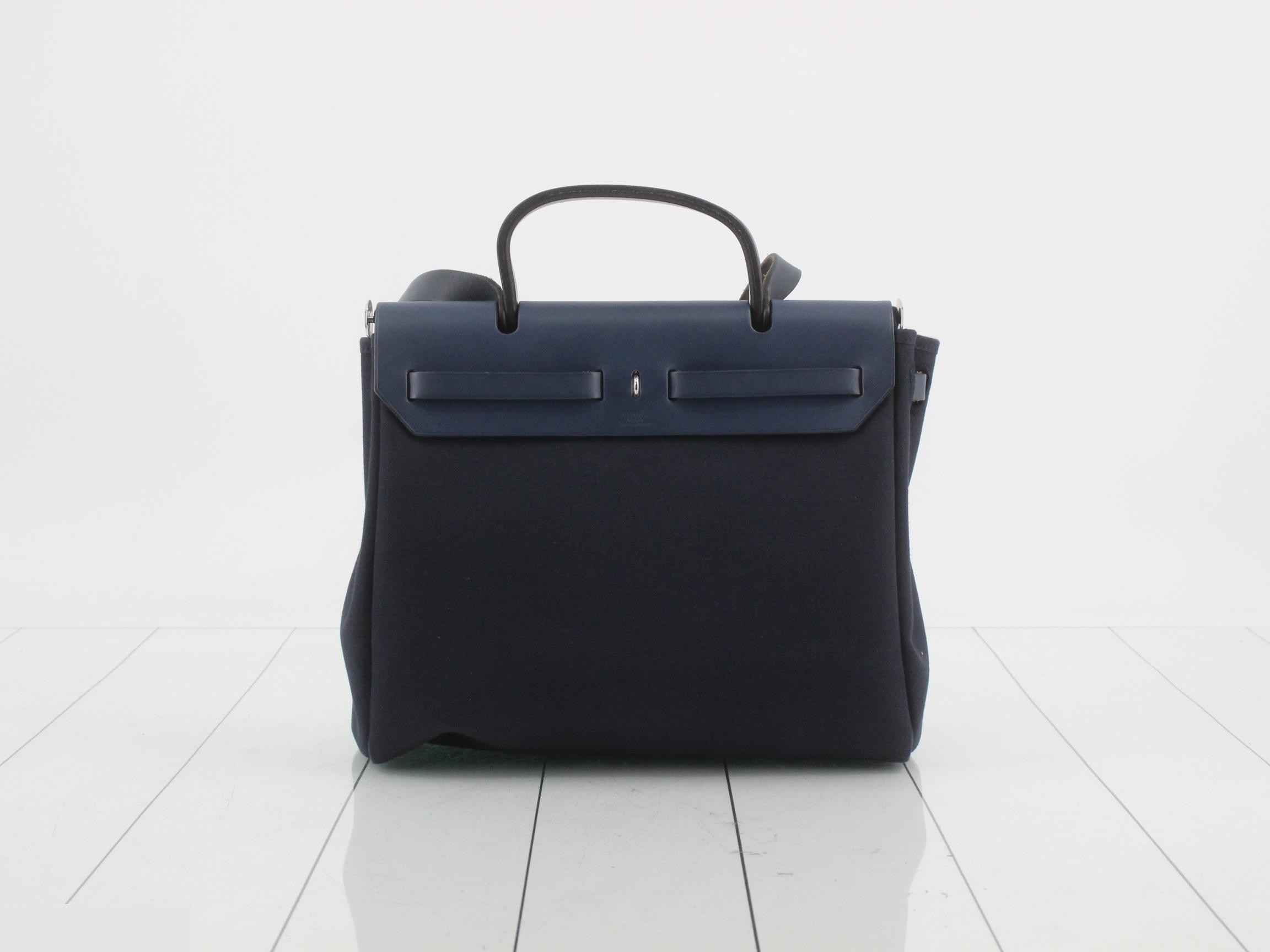Herbag PM Toile Leather Navy/Beige — view 2
