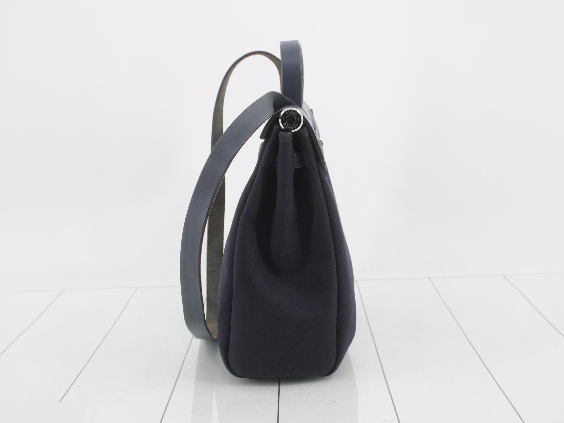 Herbag PM Toile Leather Navy/Beige — view 3