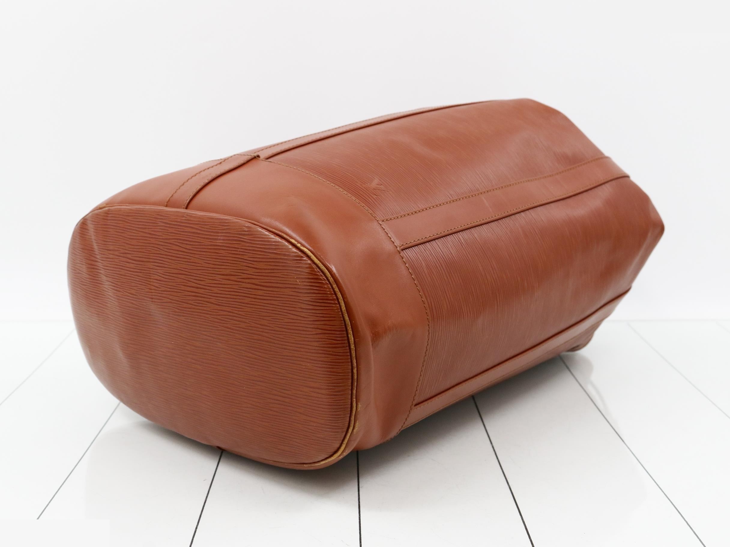 Epi Randonnée GM Kenyan Brown Shoulder Bag — view 6