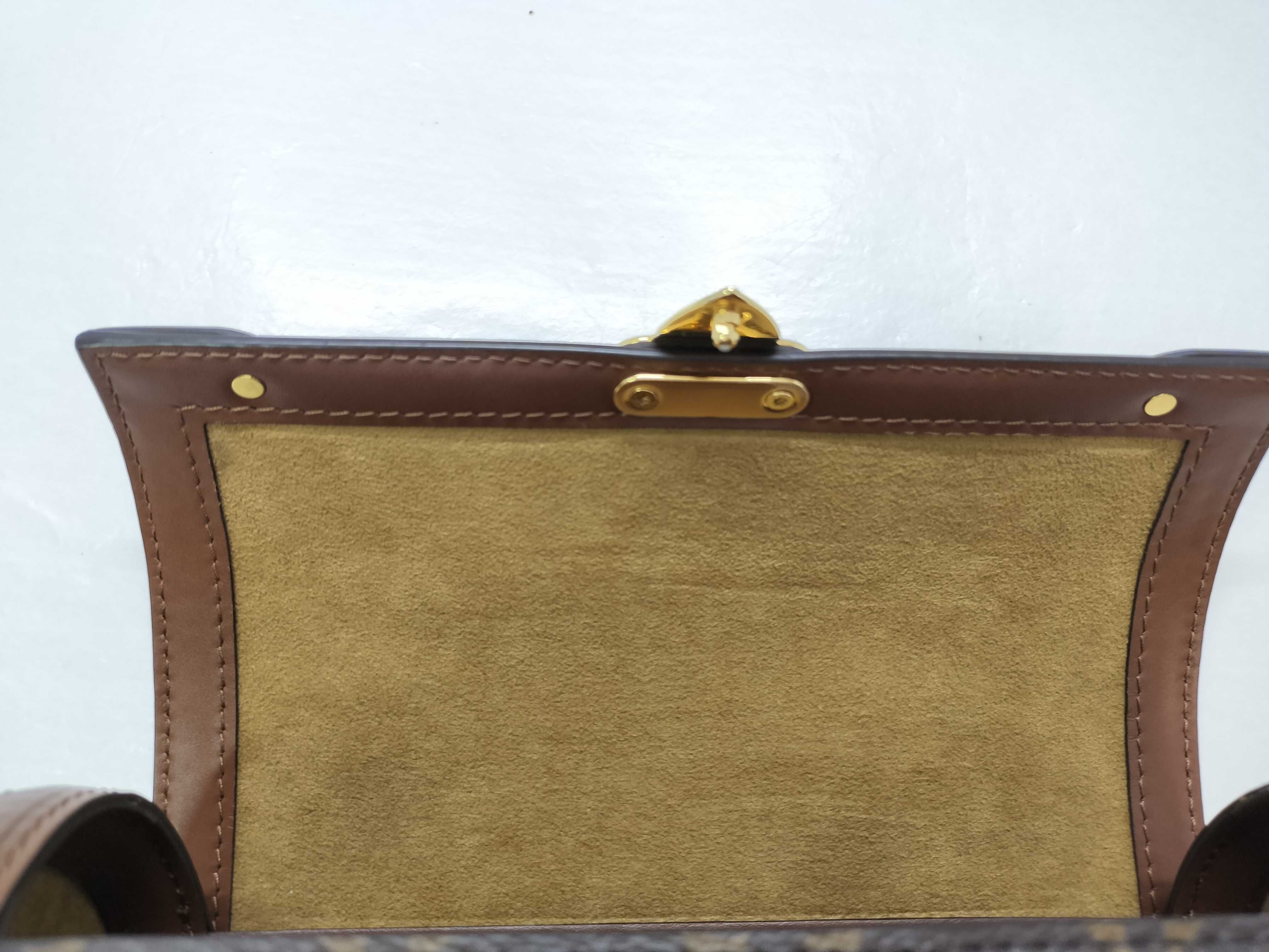 Monogram Louis Vuitton Papillon Shoulder Bag Monogram Shoulder Bag — view 9