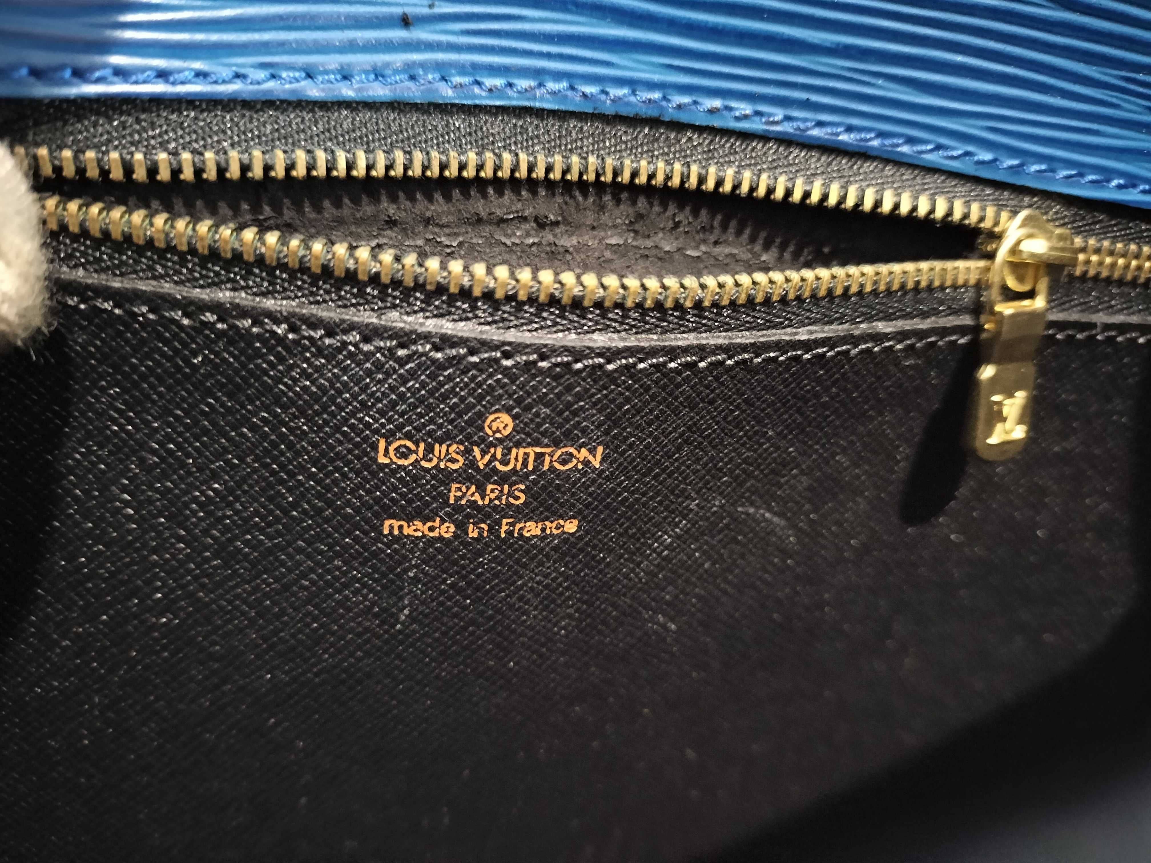 Epi Saint Cloud Shoulder Bag — view 12