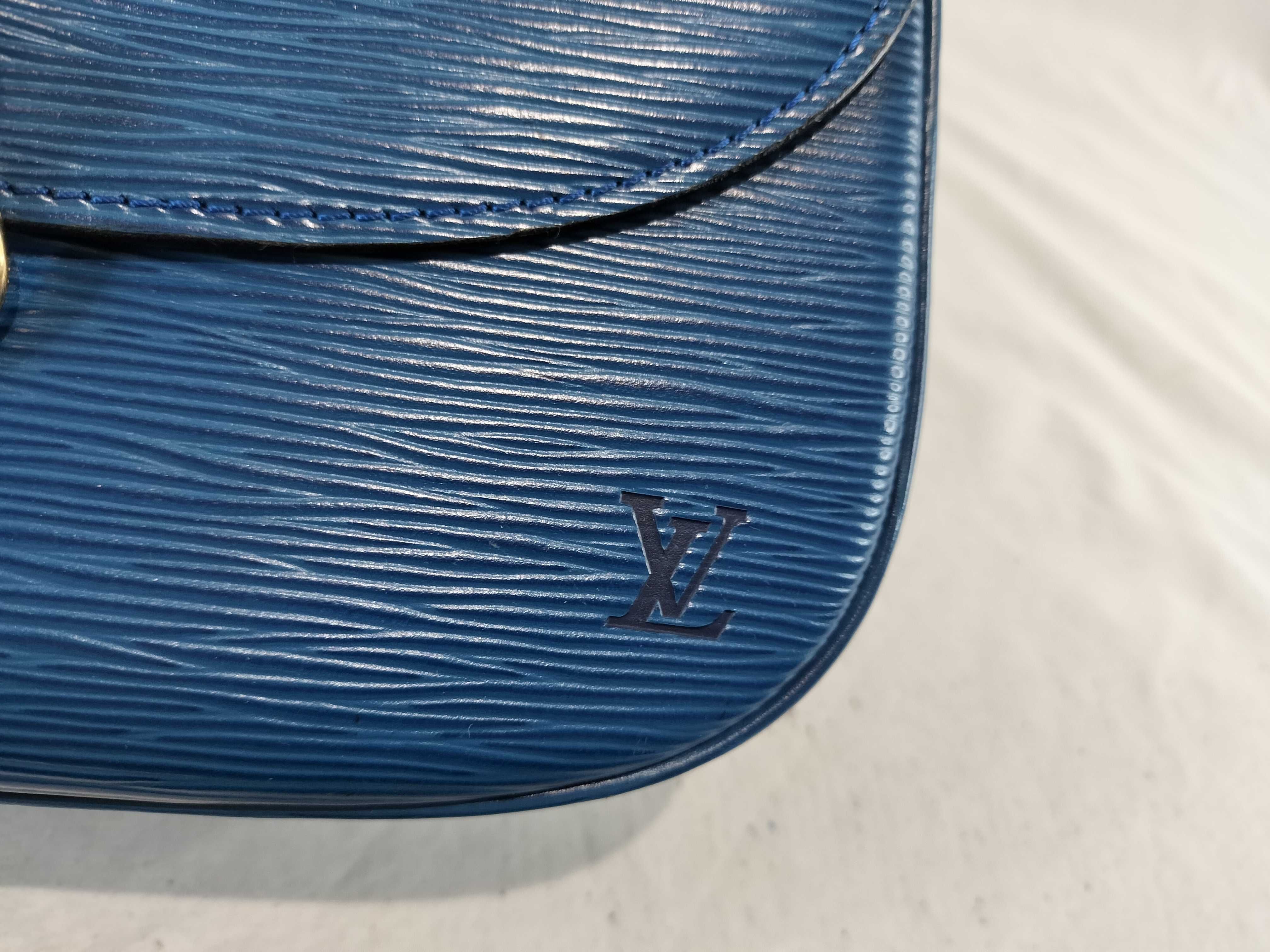 Epi Saint Cloud Shoulder Bag — view 8