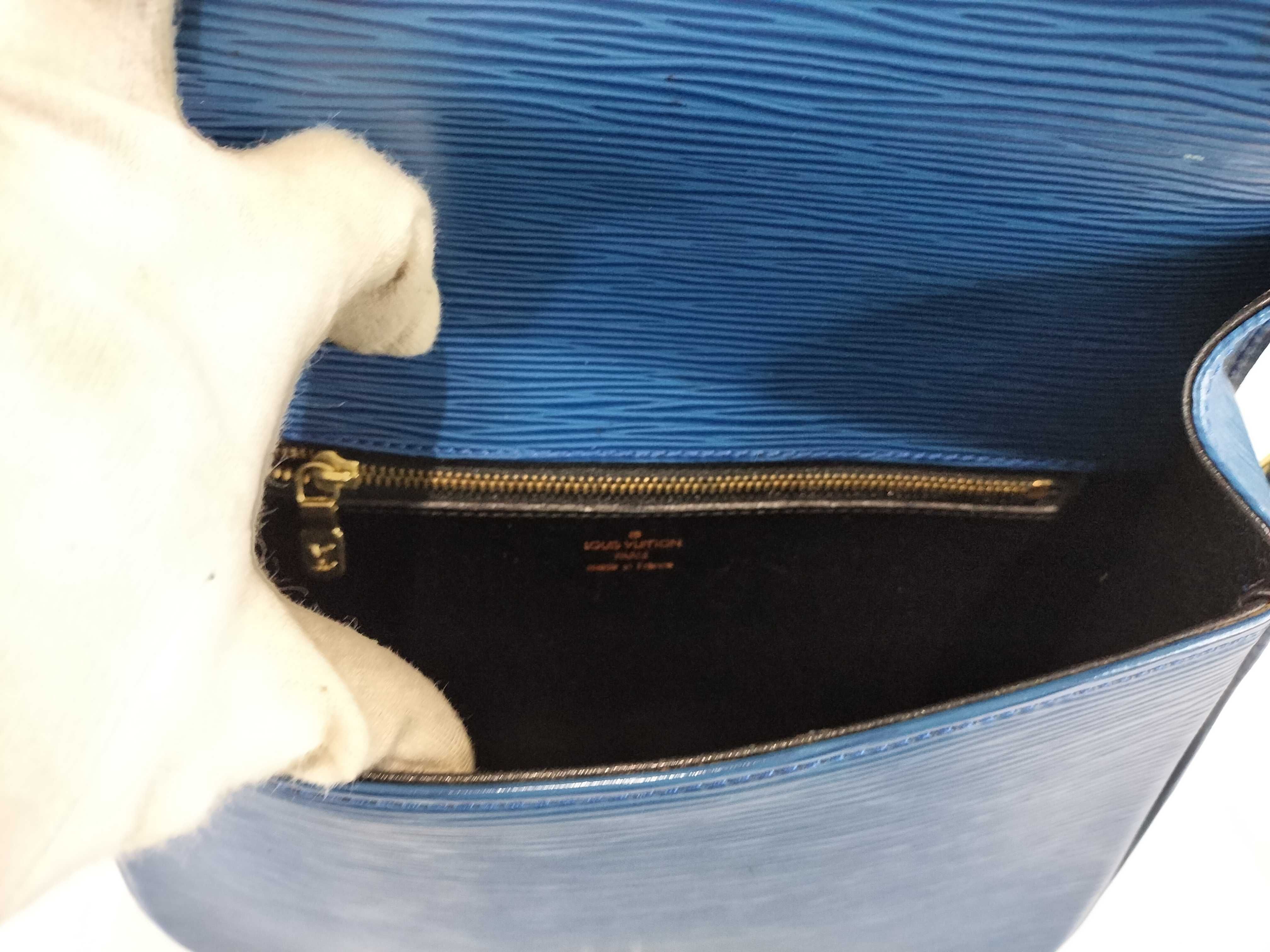 Epi Saint Cloud Shoulder Bag — view 10