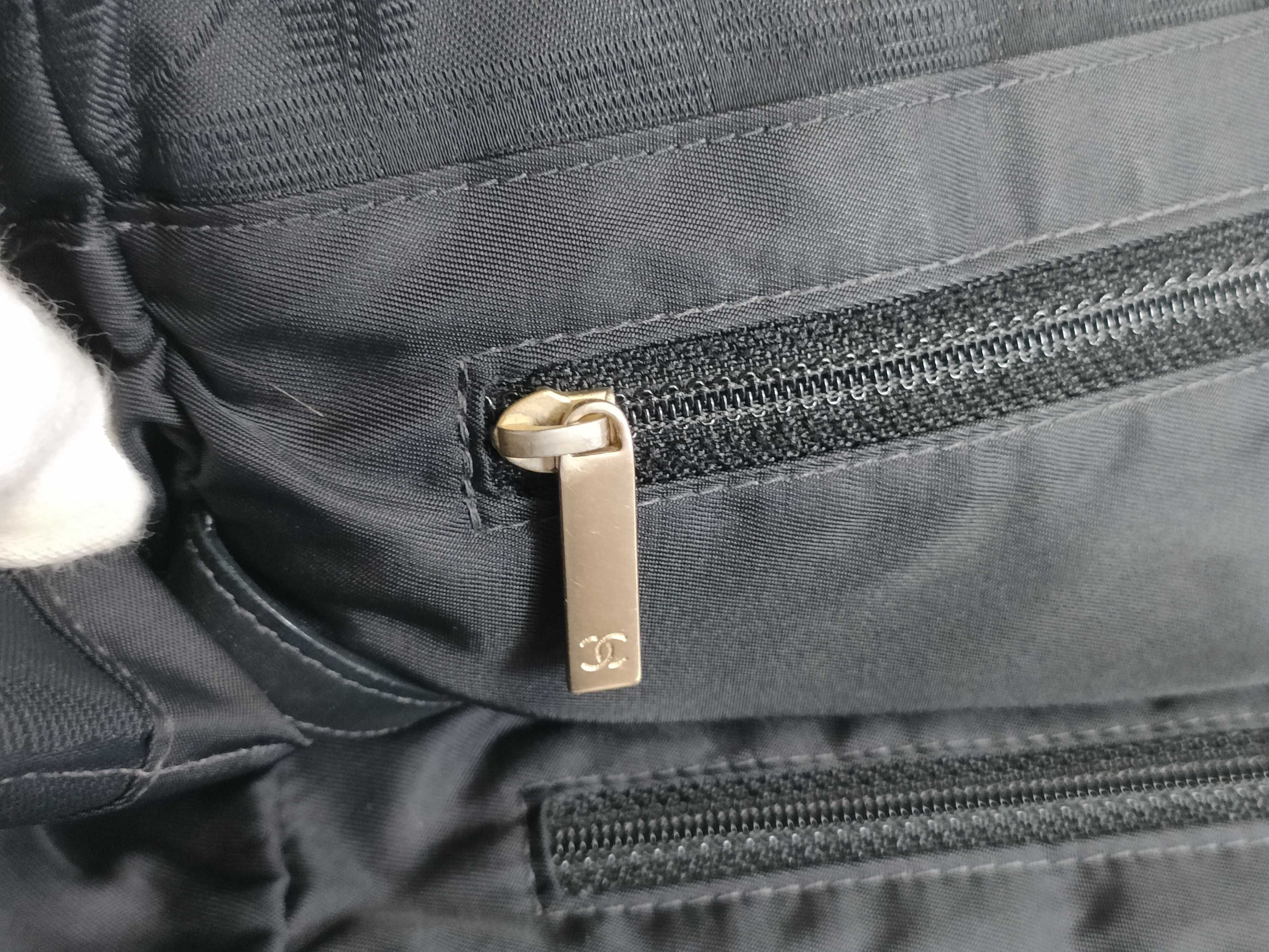 New Travel Line Black Tote Bag — view 10