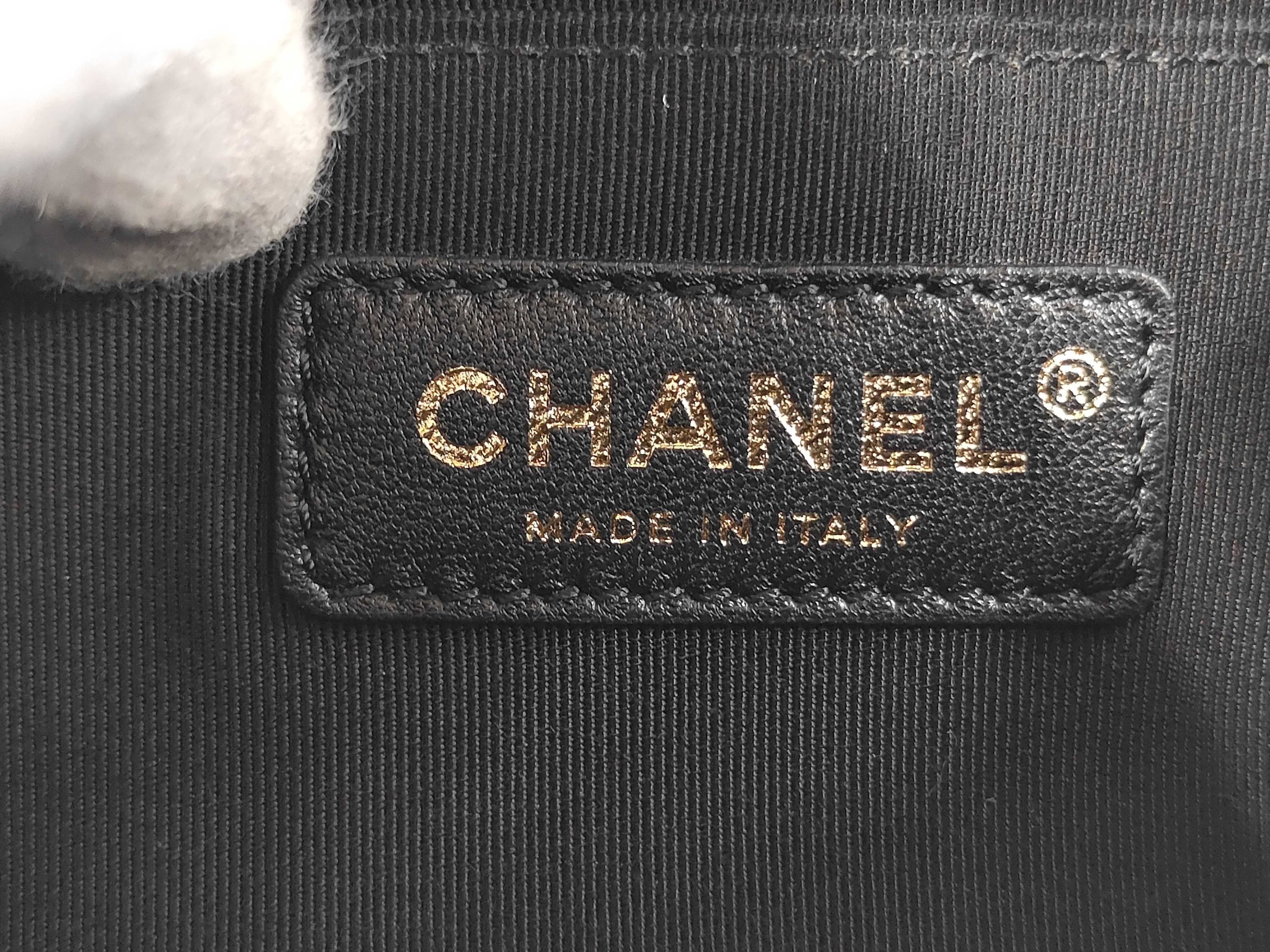 Lambskin Black Boy Chanel RFID Shoulder Bag — view 14