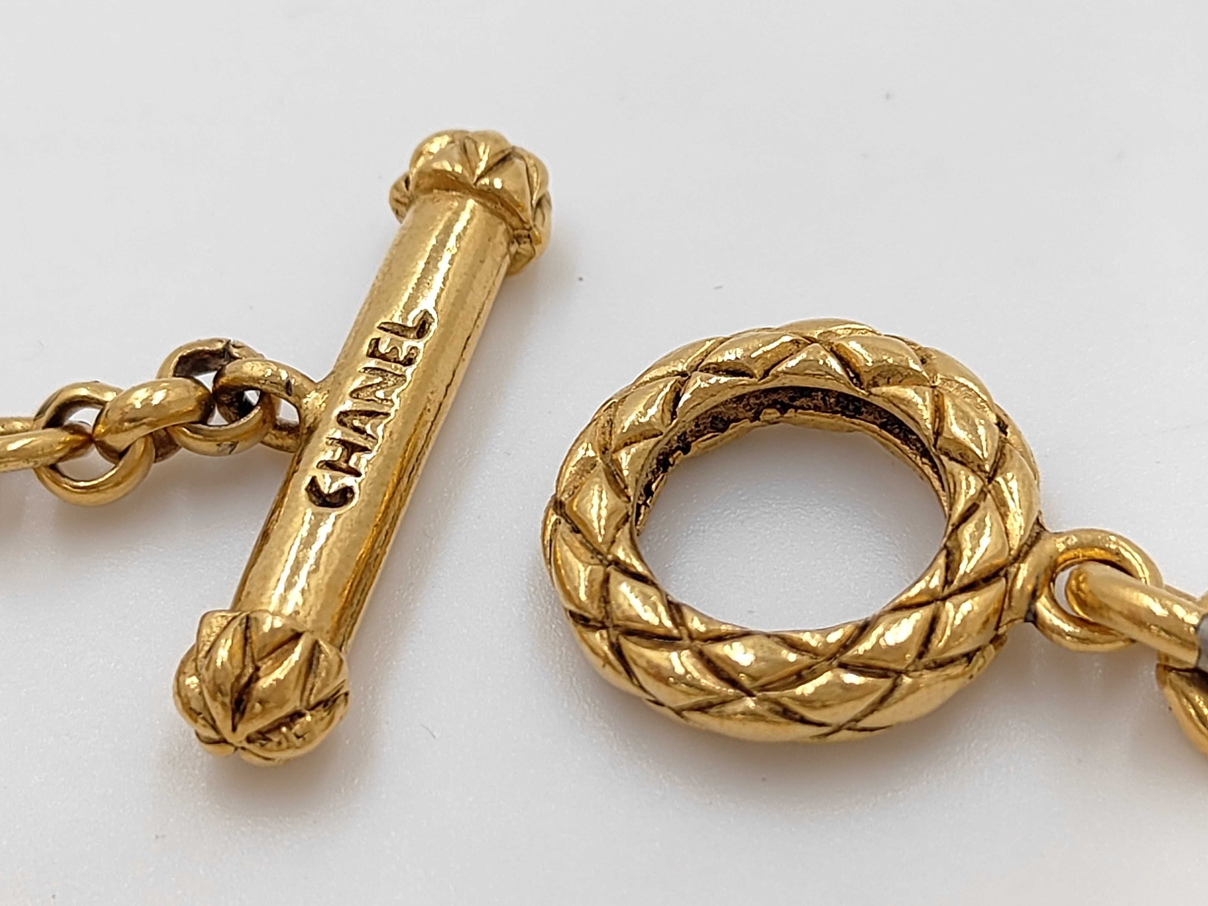 Sun Motif Vintage Necklace, Brass, Gold Hardware, 94A Necklace — view 5