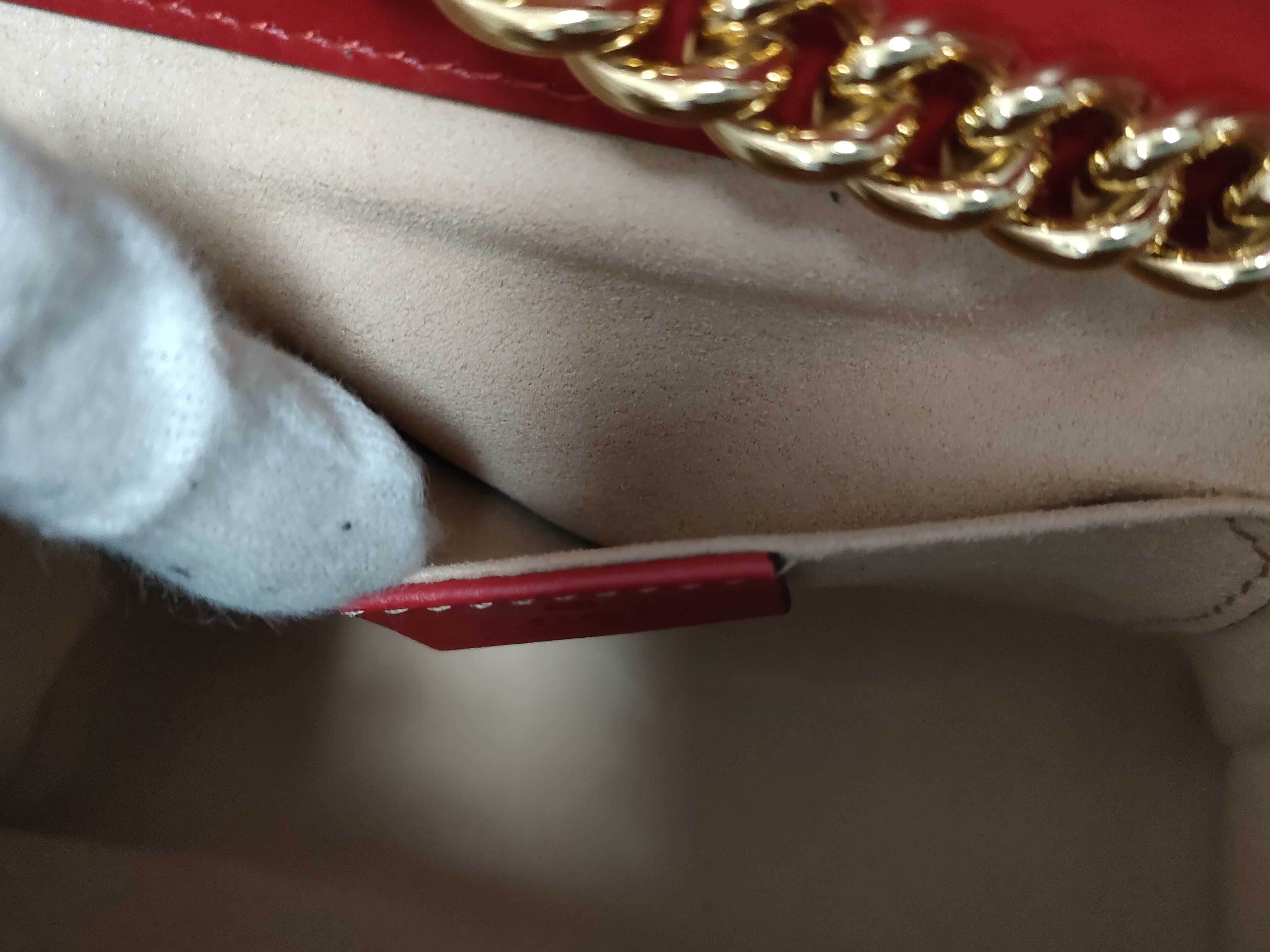 Guccissima Gucci Padlock Box Bag Red Shoulder Bag — view 12