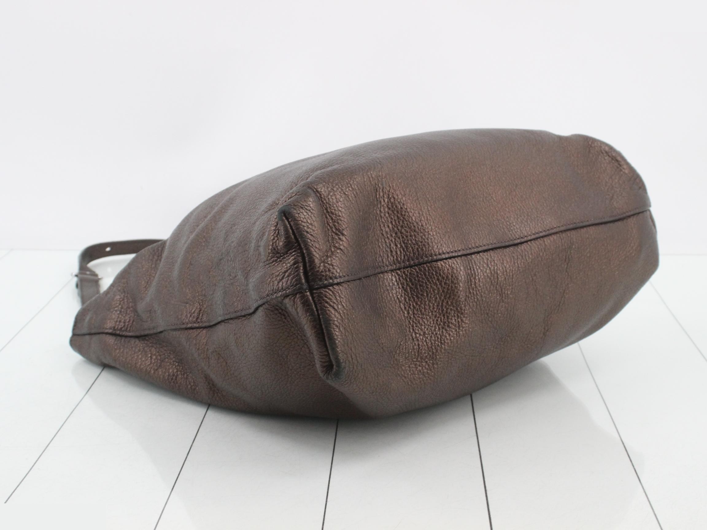 BN1713 Vitello Daino Shoulder Bag — view 5