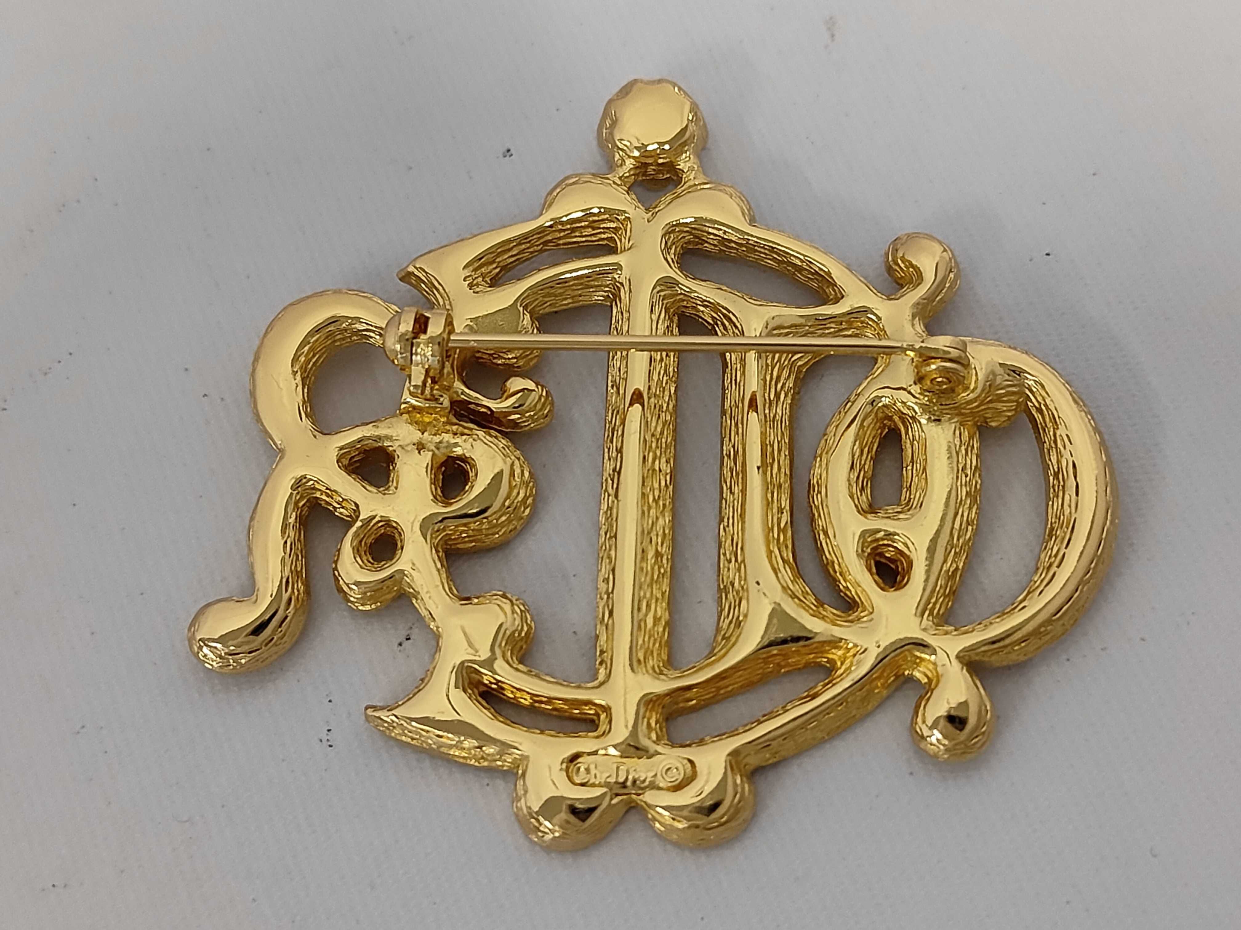 Christian / Brooch / GP Brooch — view 2