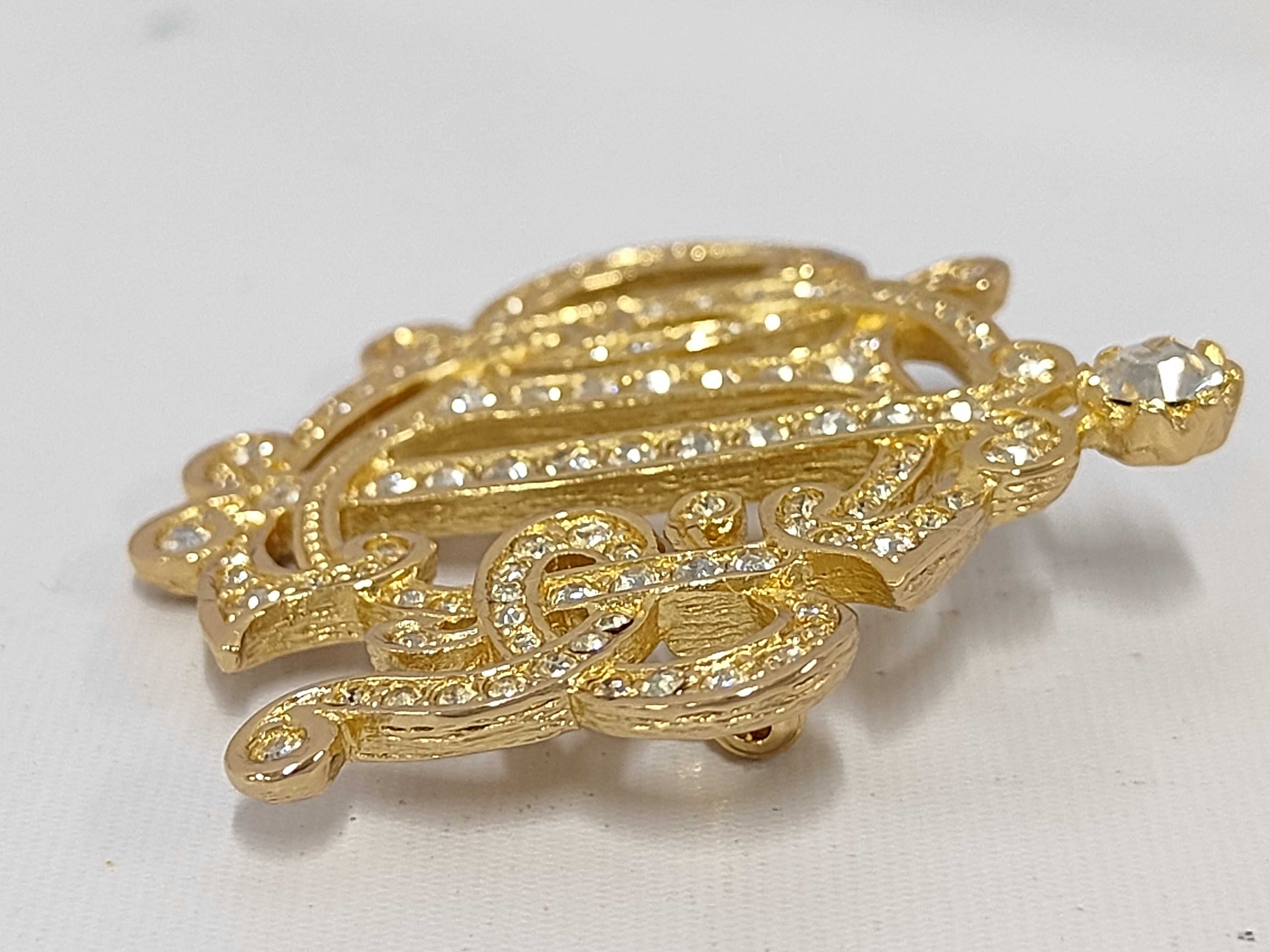 Christian / Brooch / GP Brooch — view 3