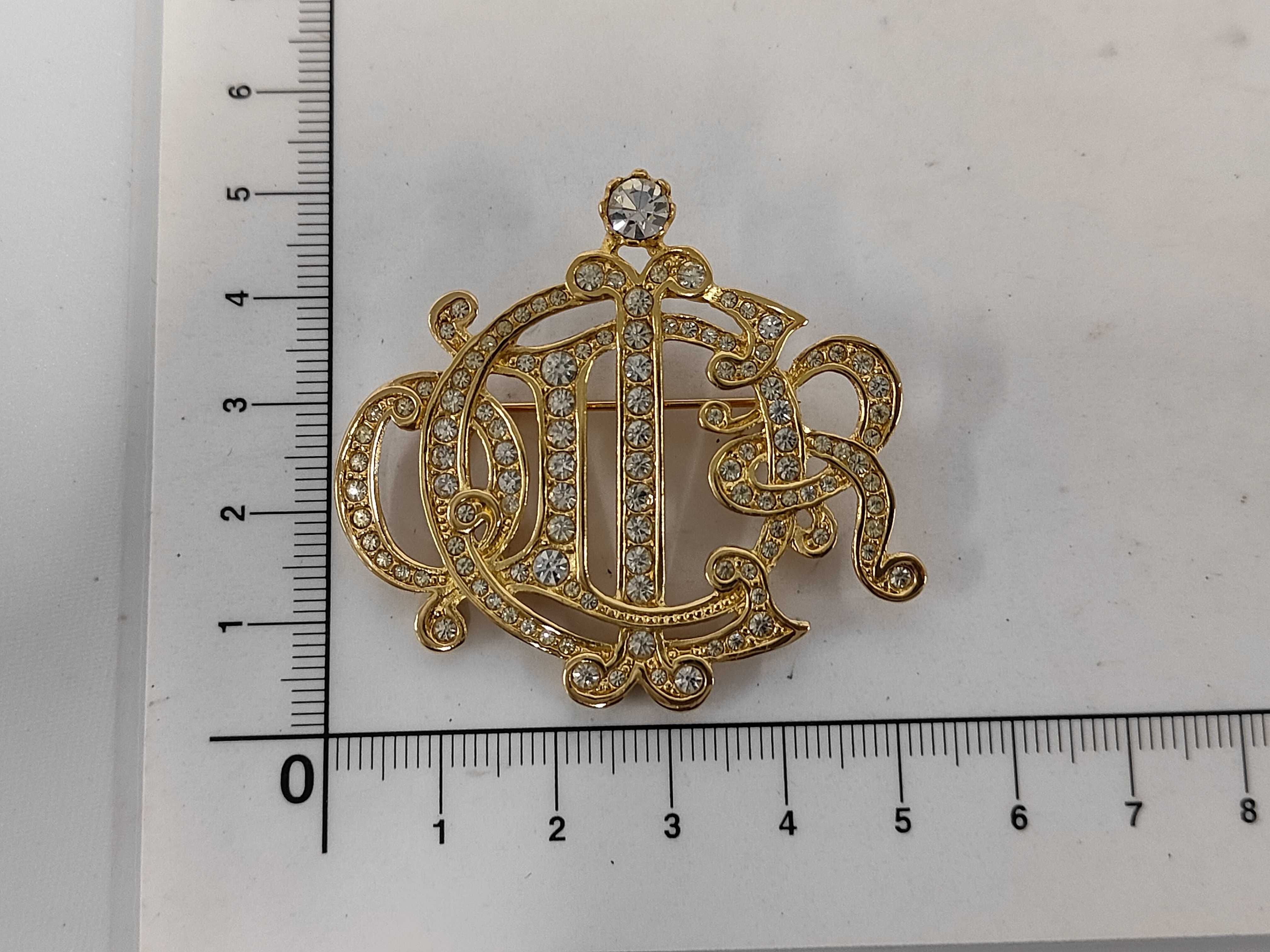 Christian / Brooch / GP Brooch — view 4