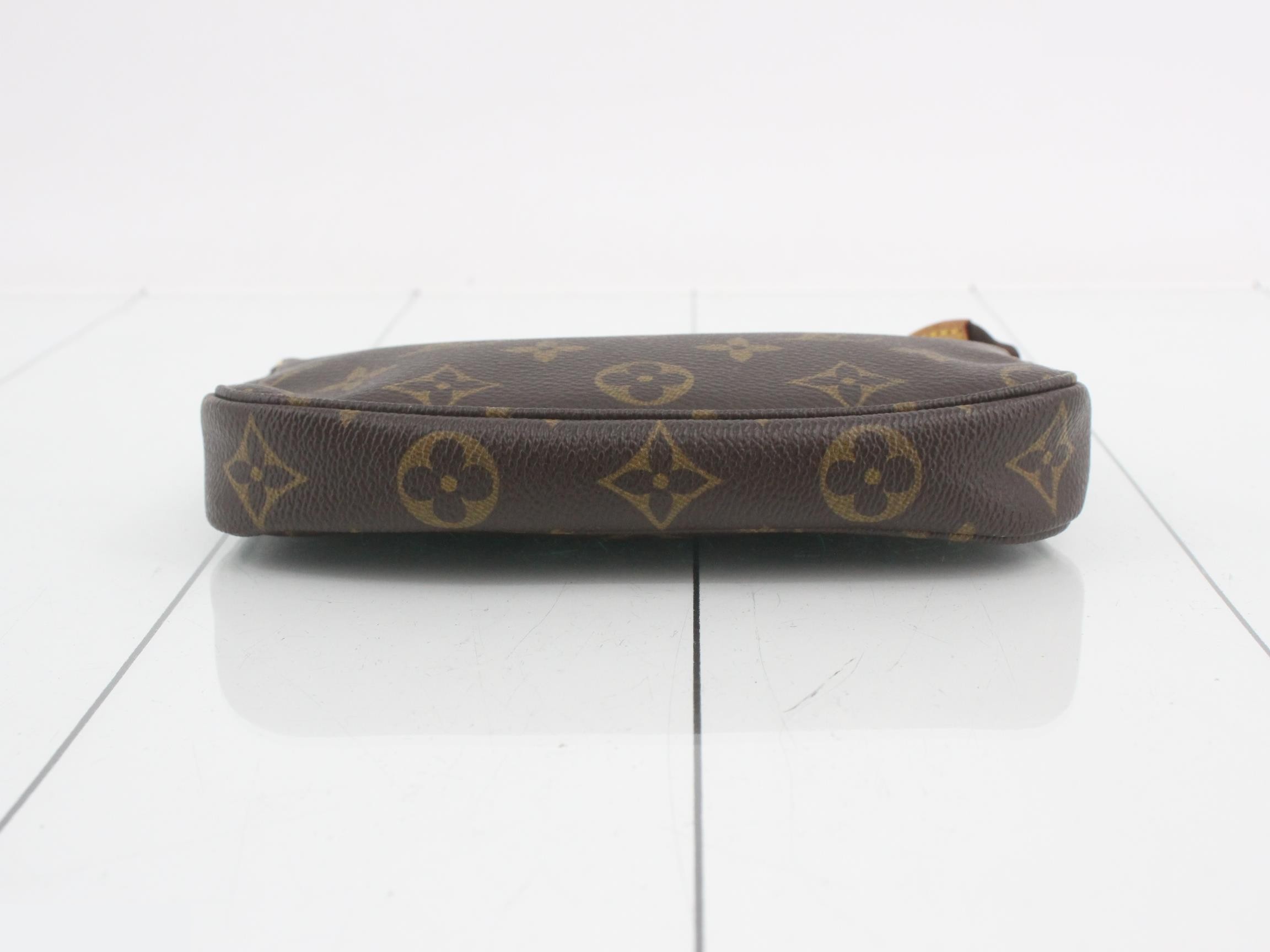 Mini Pochette Accessoires — view 3