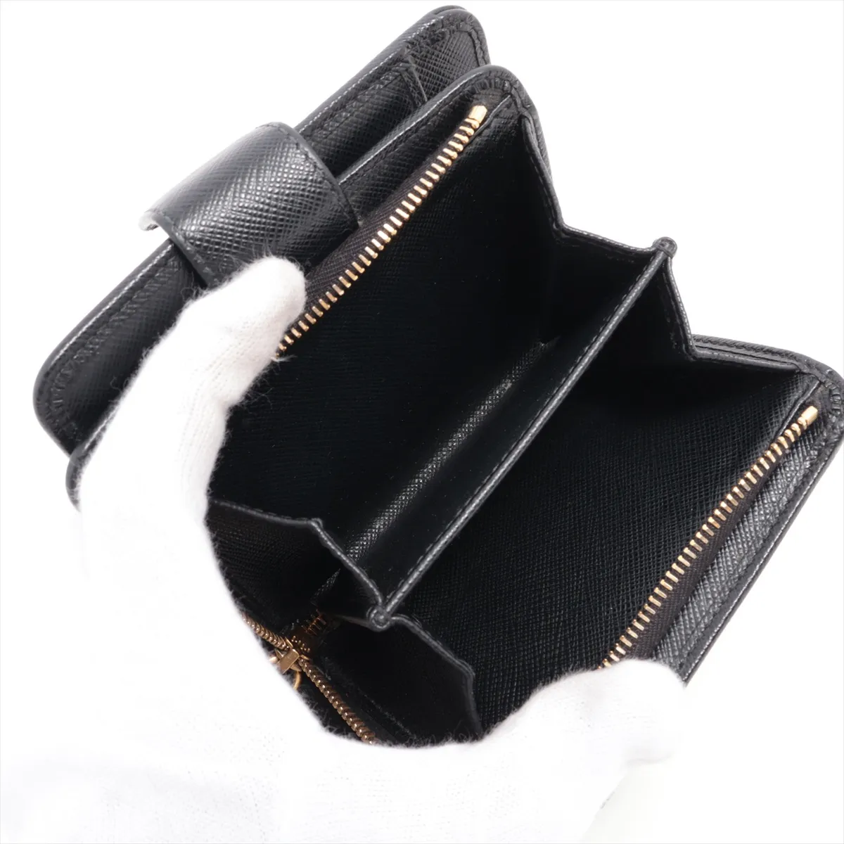 Saffiano Metal 1ML018 Leather Compact Wallet Black — view 6