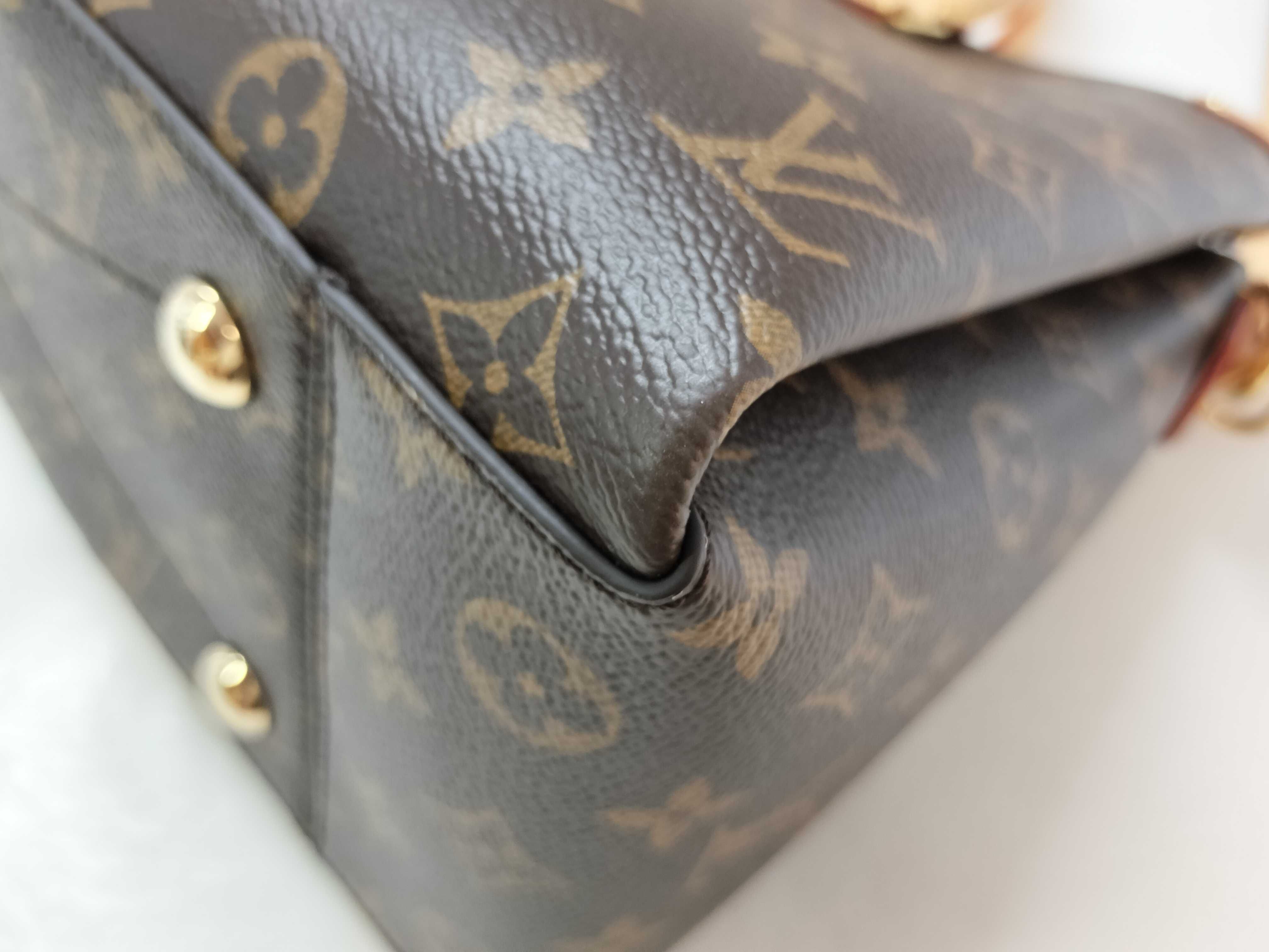 Monogram Soufflot MM M44816 RFID Handbag — view 7
