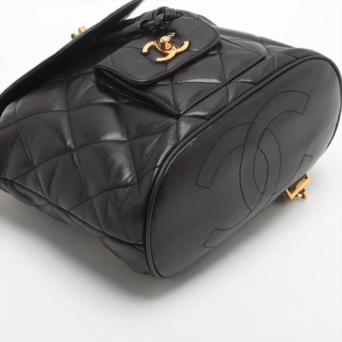 Matelasse Lambskin Chain Backpack Black Gold Hardware 1154224 No. 1 — view 4