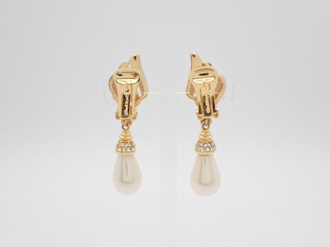 Unused, stored item: Precious metal earrings — view 2