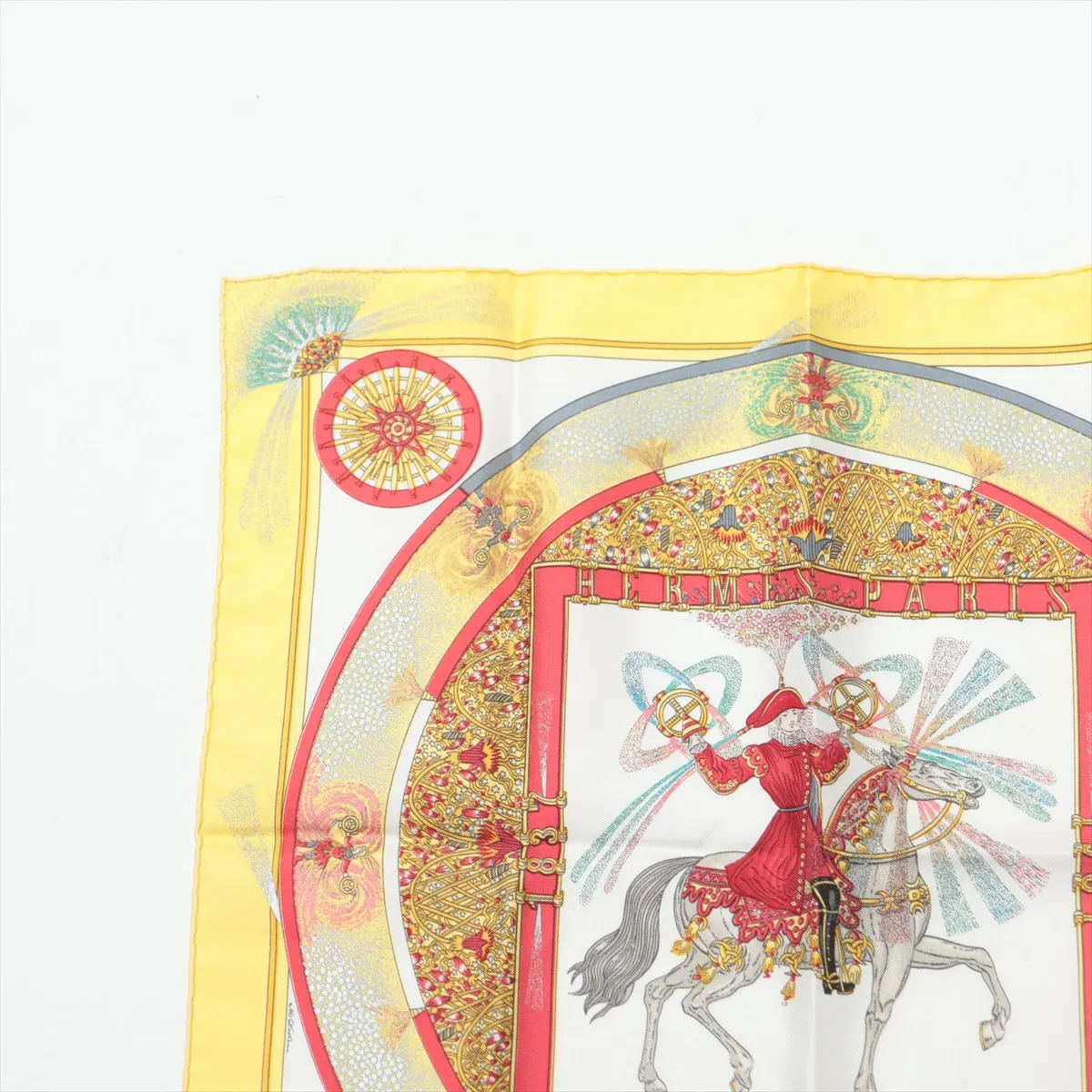 Carre 45 FEUX D’ARTIFICE Fire of Art Scarf Silk Yellow — view 2
