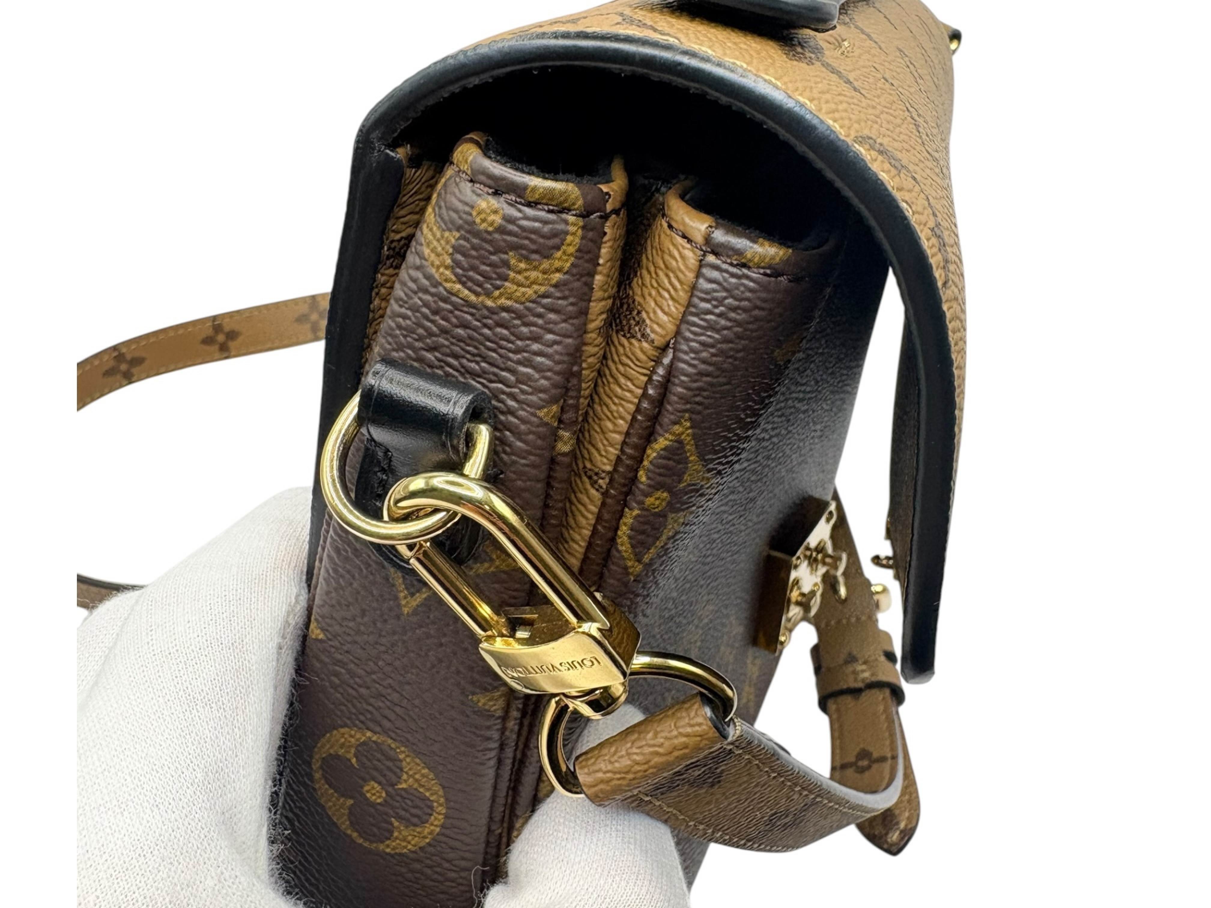 Monogram Reverse Pochette Metis MM M44876 Brown Shoulder Bag — view 10