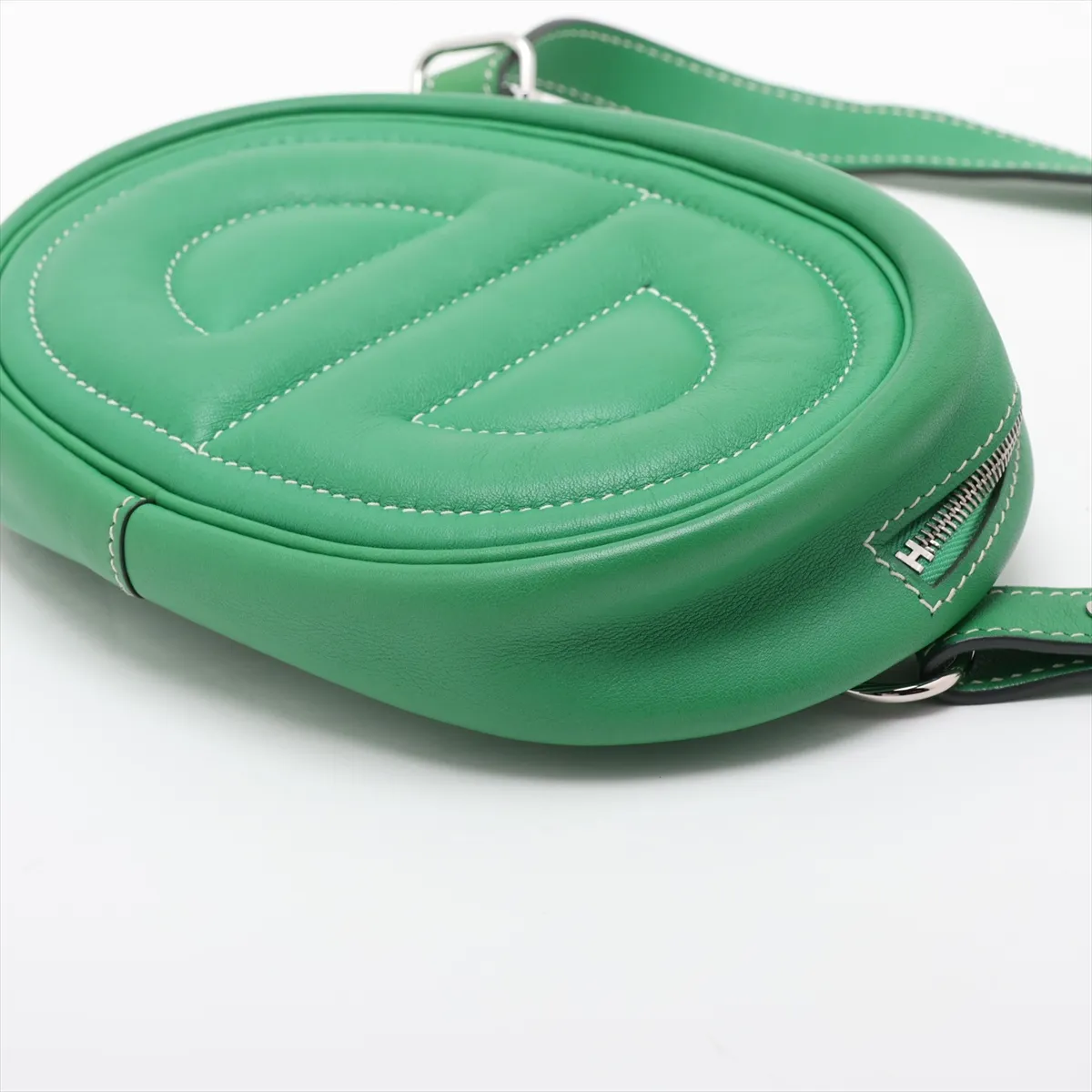 In the Loop Verso, Veau Swift, Bamboo x Blue Plume, Silver Hardware, Year: 2020 — view 3