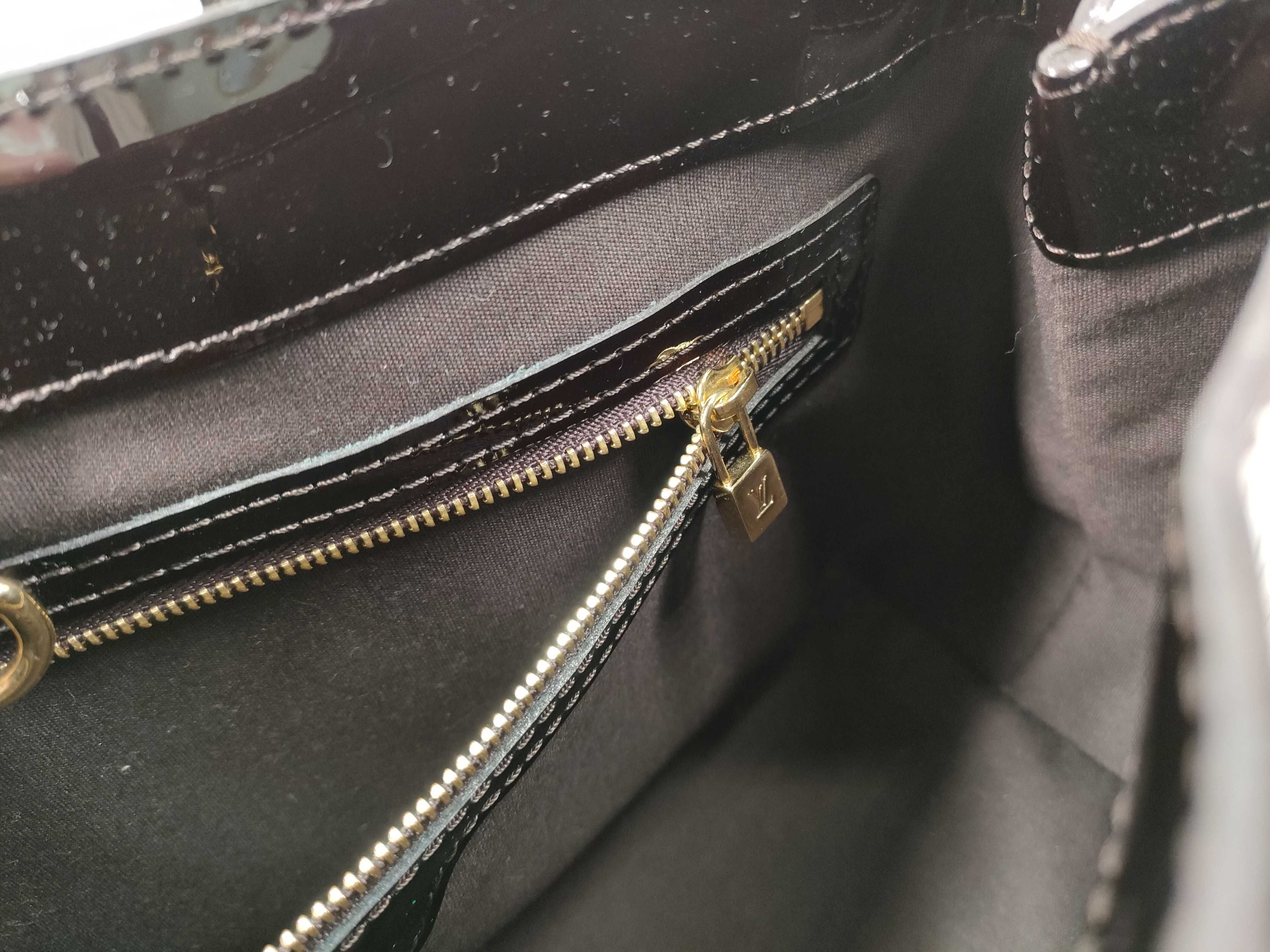 Vernis Wilshire PM Handbag — view 11