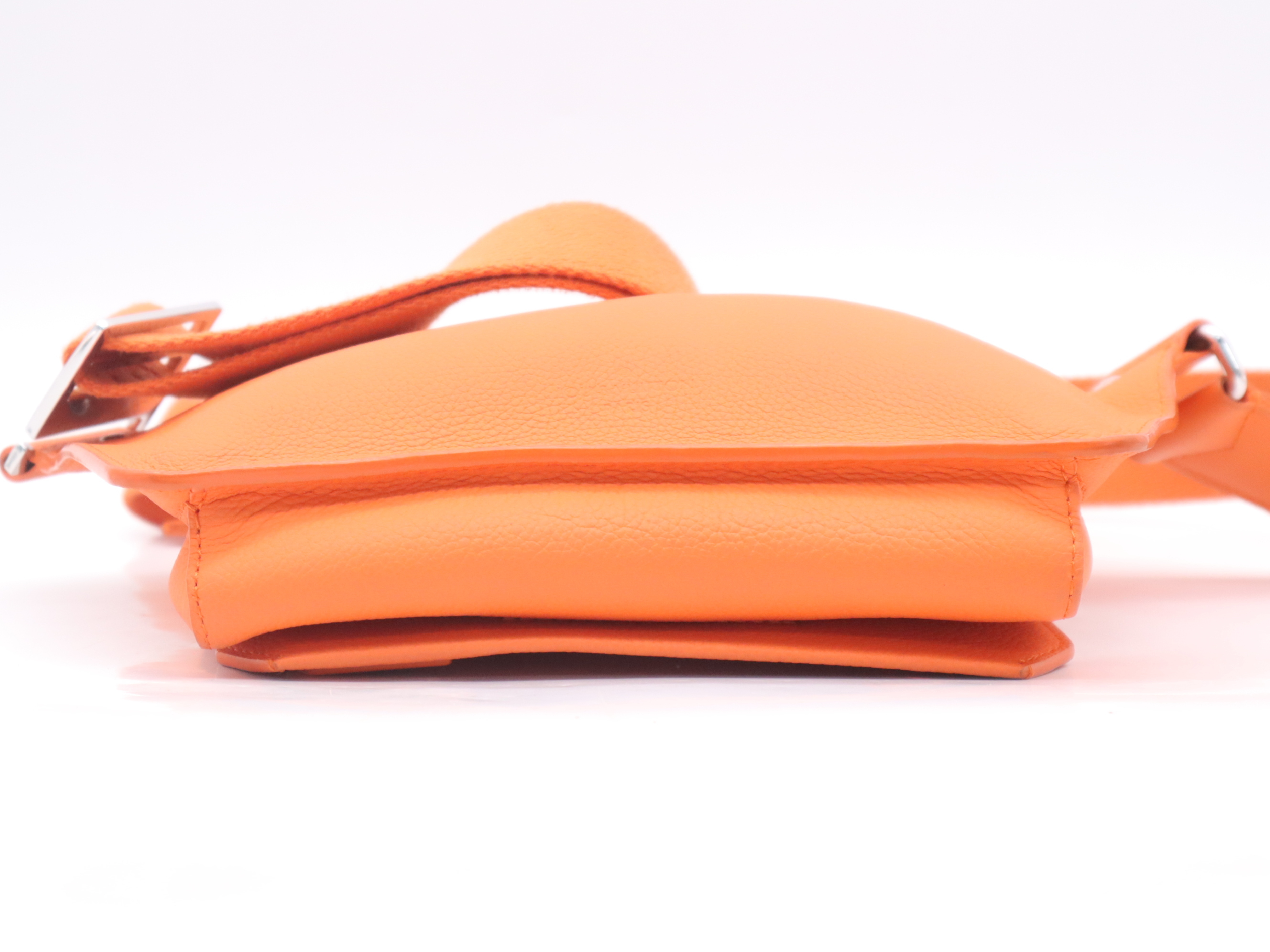 M59625 LV Aerogram Bum Bag NV RFID Verified Waist Bag — view 4