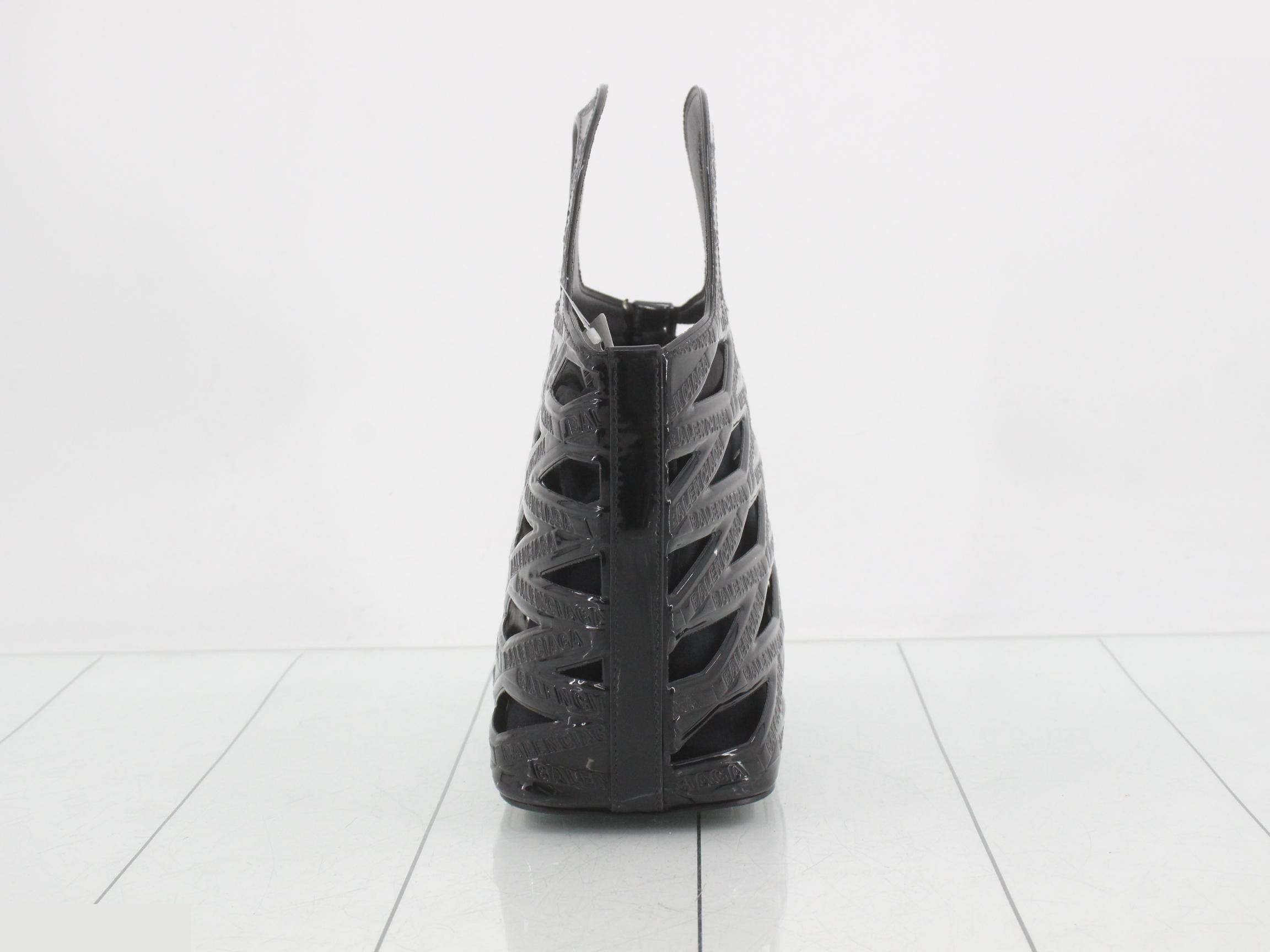 handbag — view 3