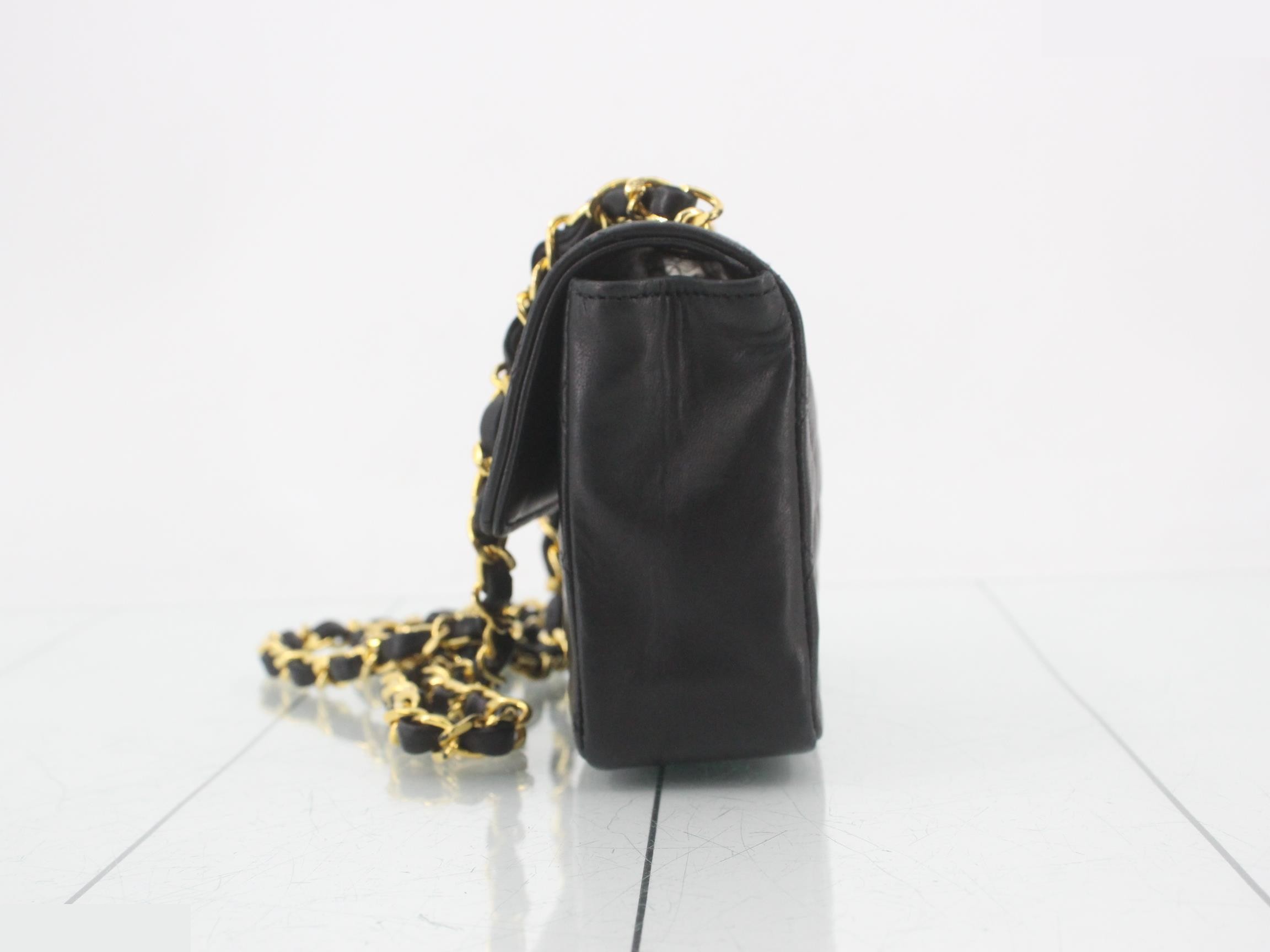 Matelassé (bag) - Shoulder bag — view 3
