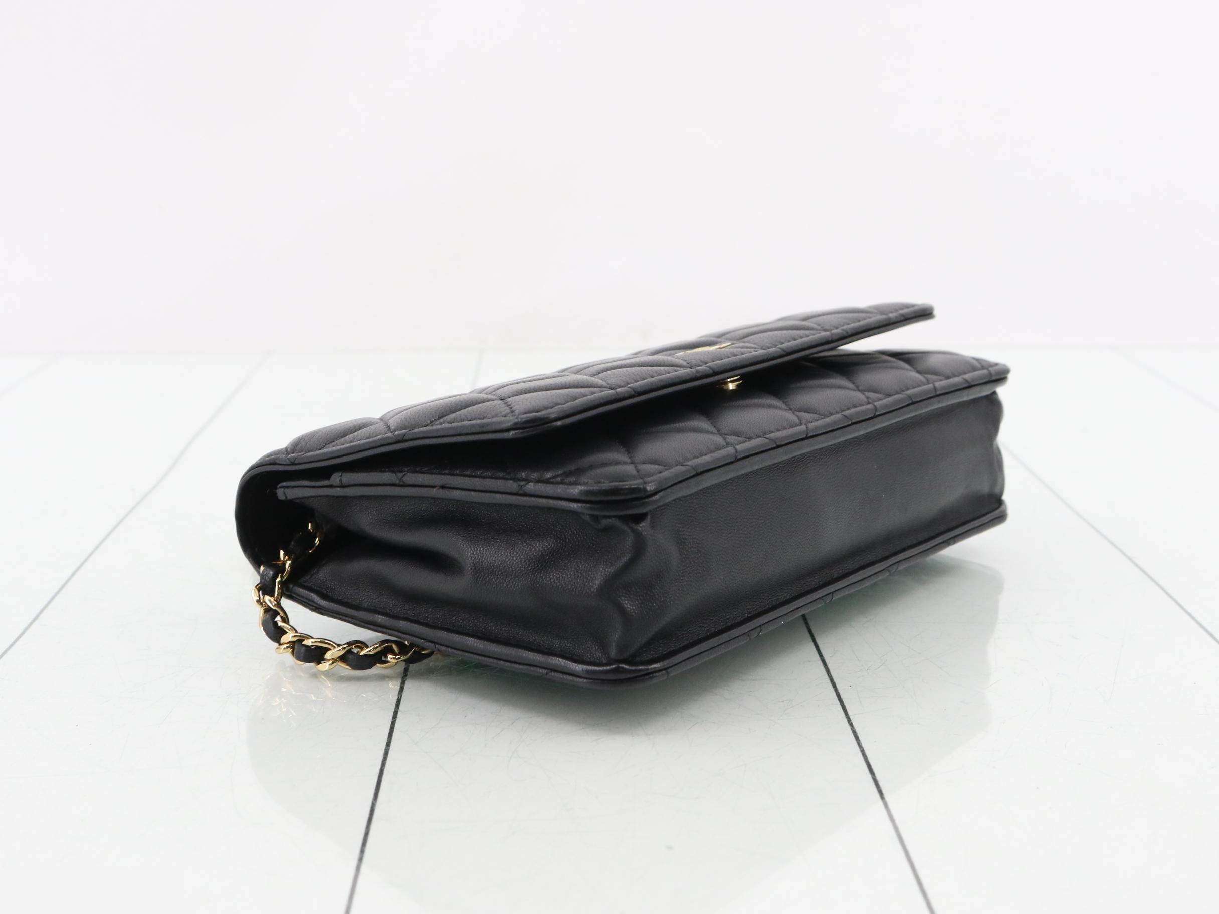 Matelassé Chain Shoulder Bag — view 5