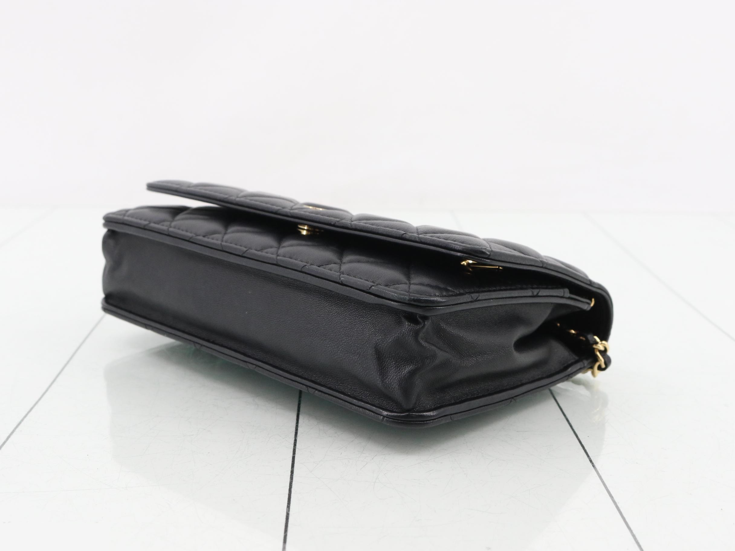 Matelassé Chain Shoulder Bag — view 6