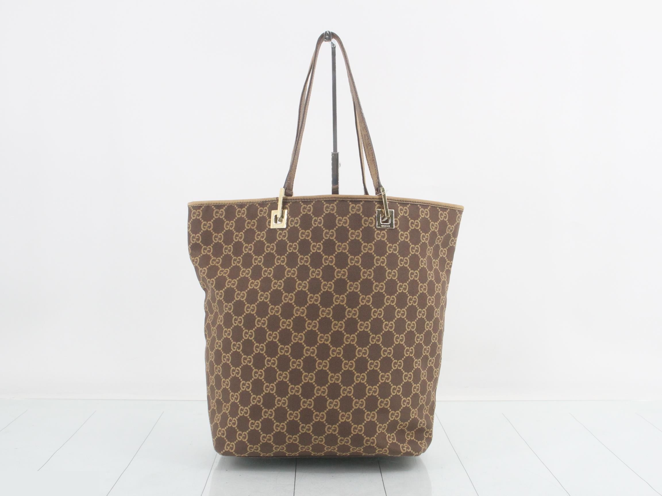 GG canvas (bag)/handbag — view 2