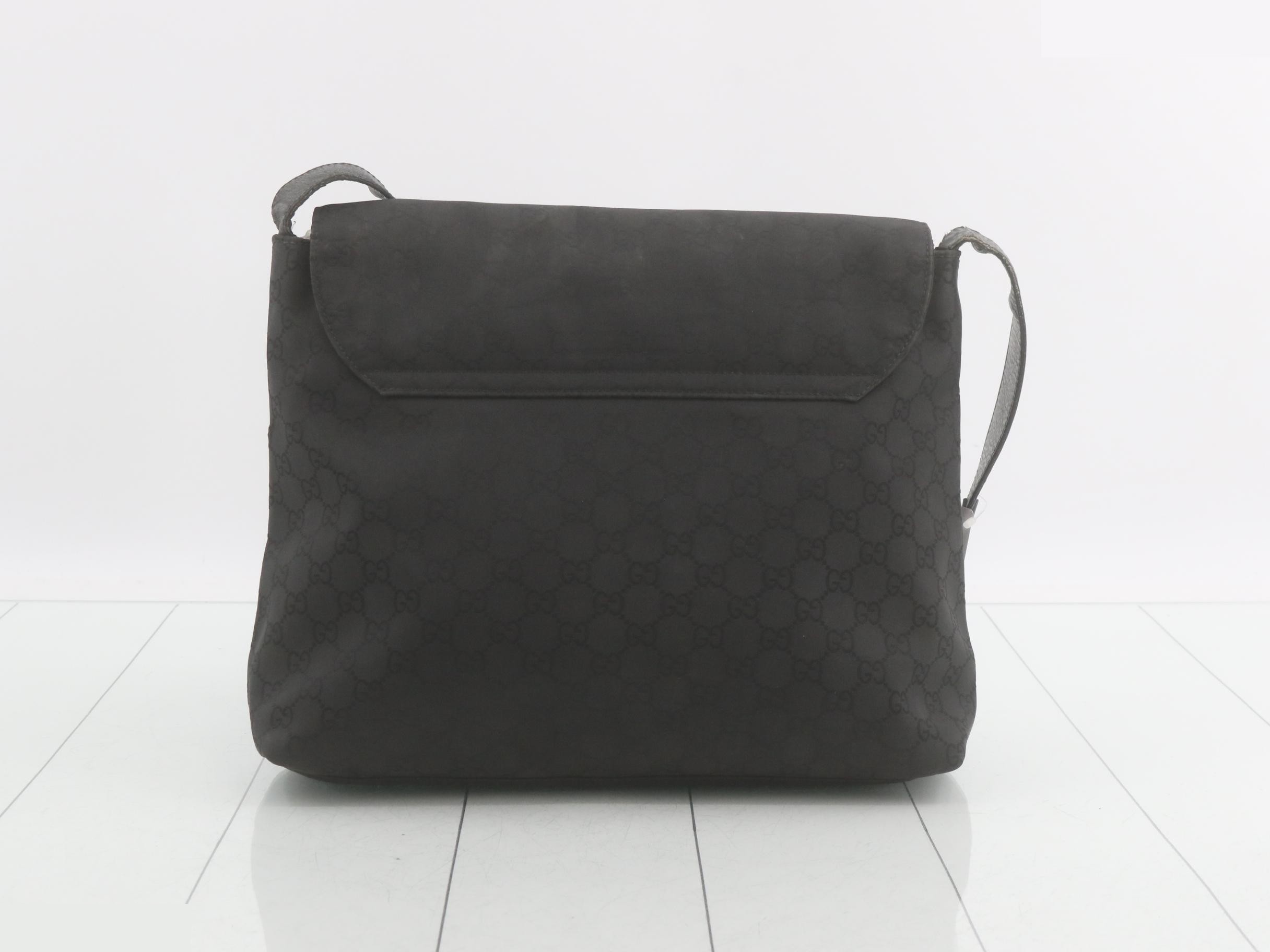 GG Canvas (Bag) - Shoulder Bag — view 2