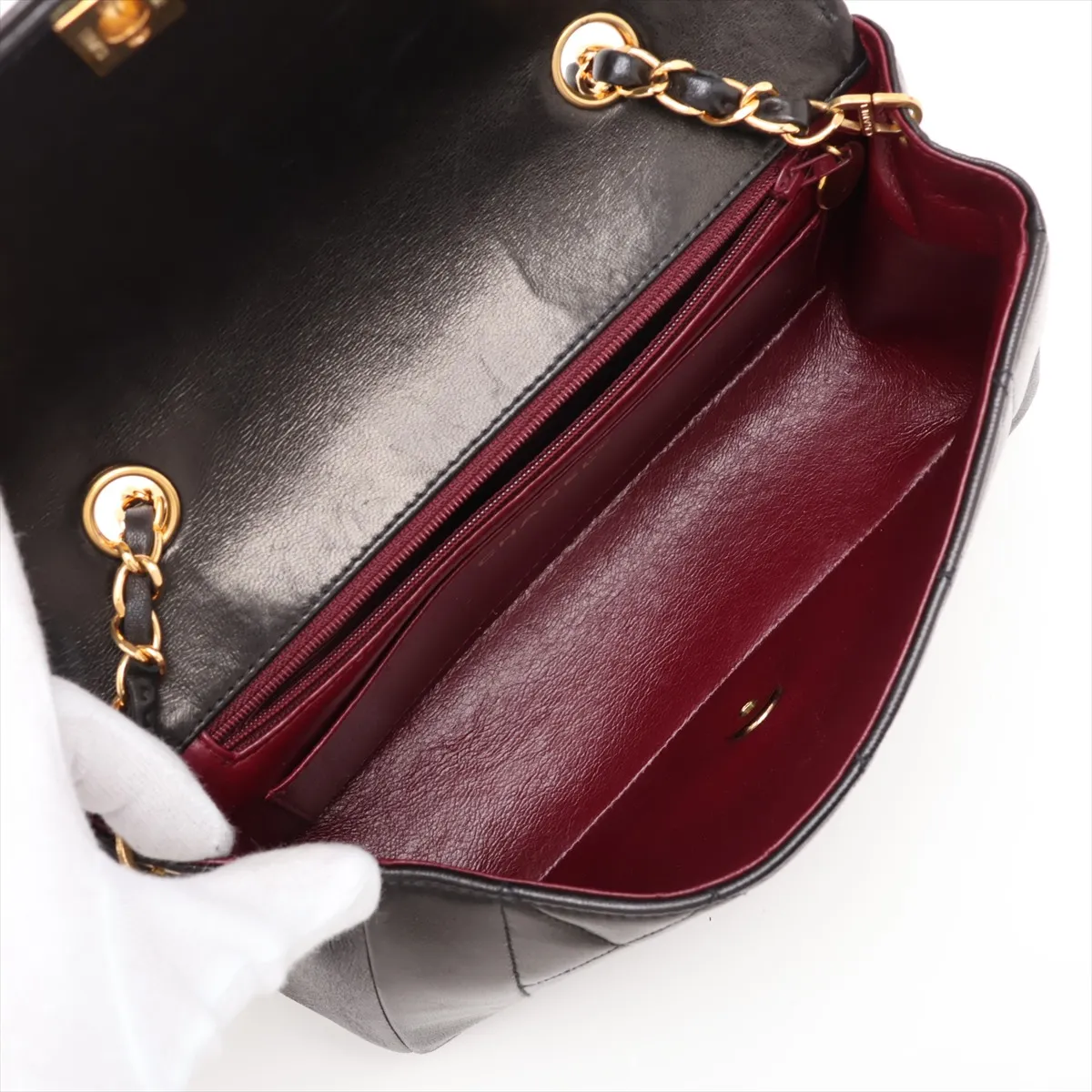 Matelassé Lambskin Single Flap Single Chain Bag, Diana Flap, Black with Gold Hardware, 3156526, Series 3 — view 6