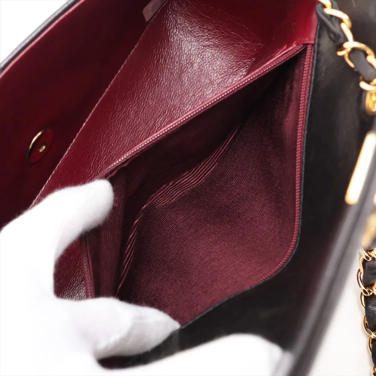 Matelassé Lambskin Single Flap Single Chain Bag, Diana Flap, Black with Gold Hardware, 3156526, Series 3 — view 7