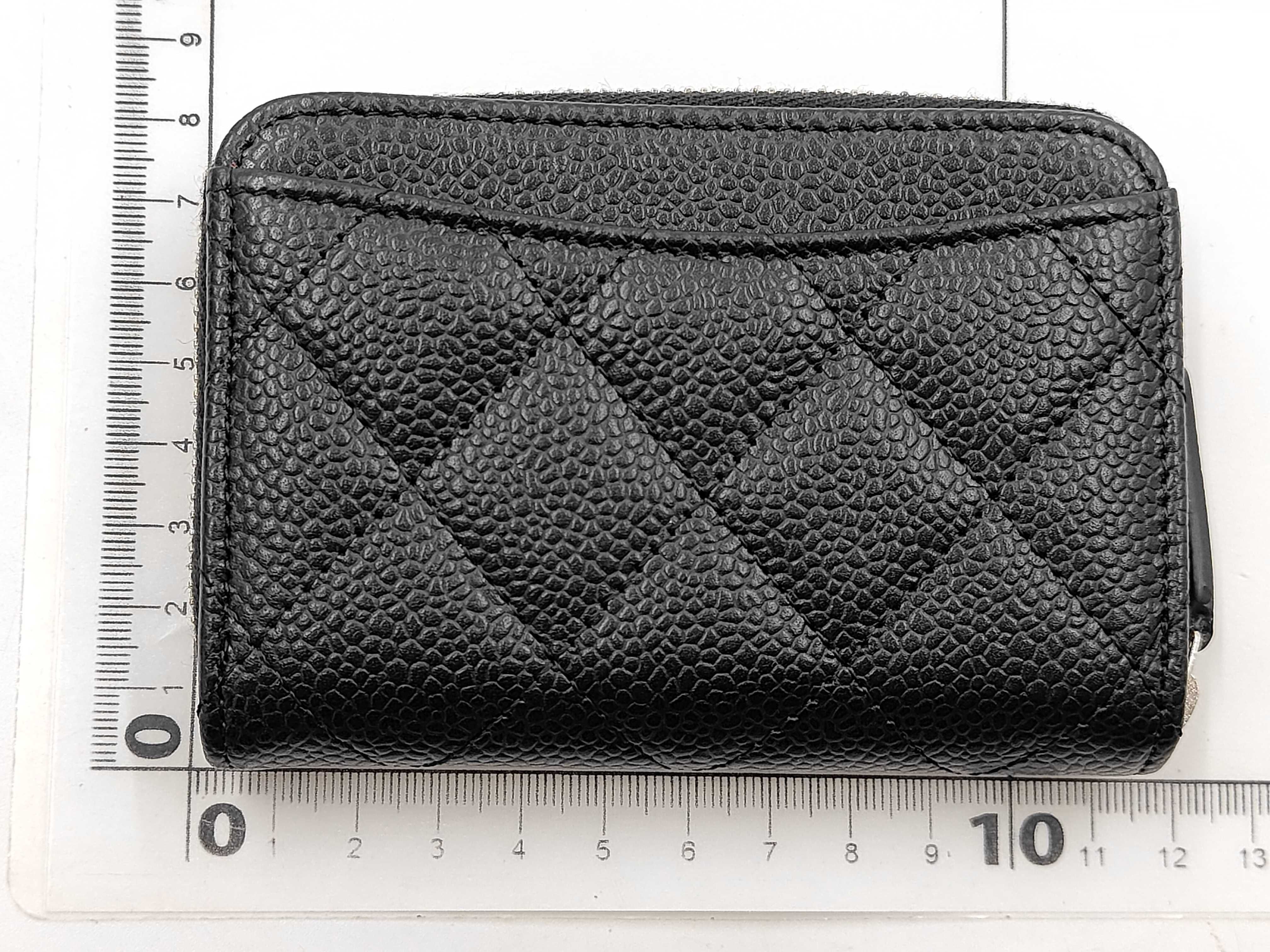 Matelassé Caviar Leather Black Random Coin Case with all accessories included — view 2