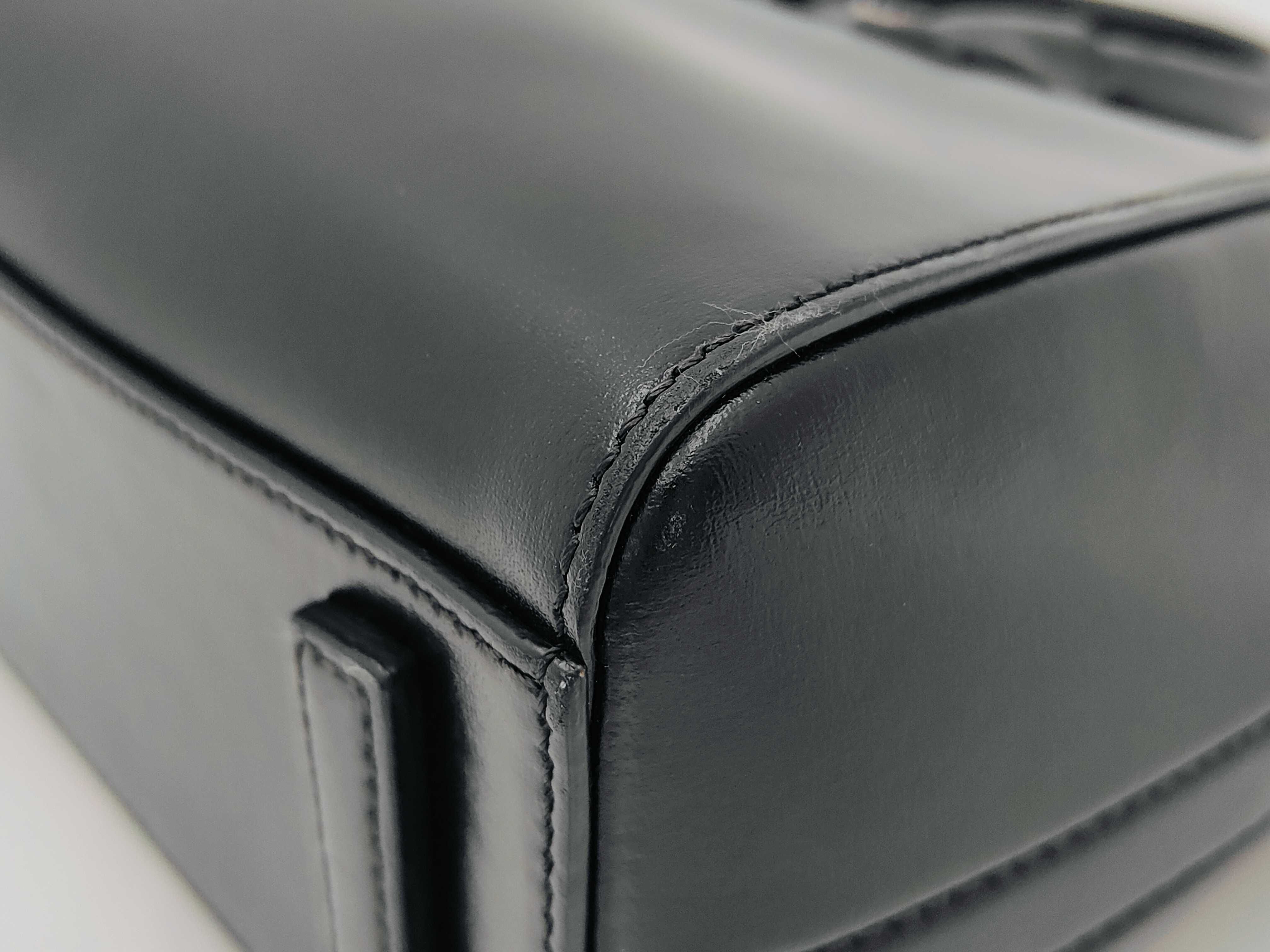 (Givenchy) Brand Bag, Box Calf Leather, Antigona, 2-Way Mini Handbag, Black 3C E 0185 Handbag — view 7