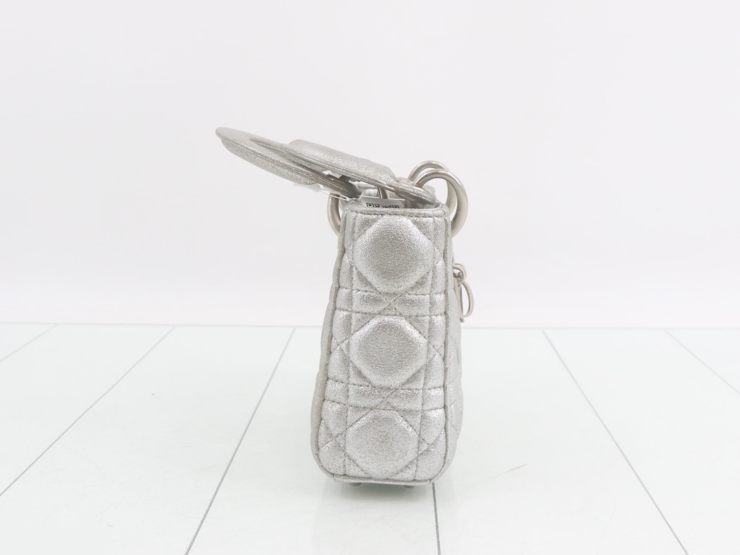 handbag — view 4